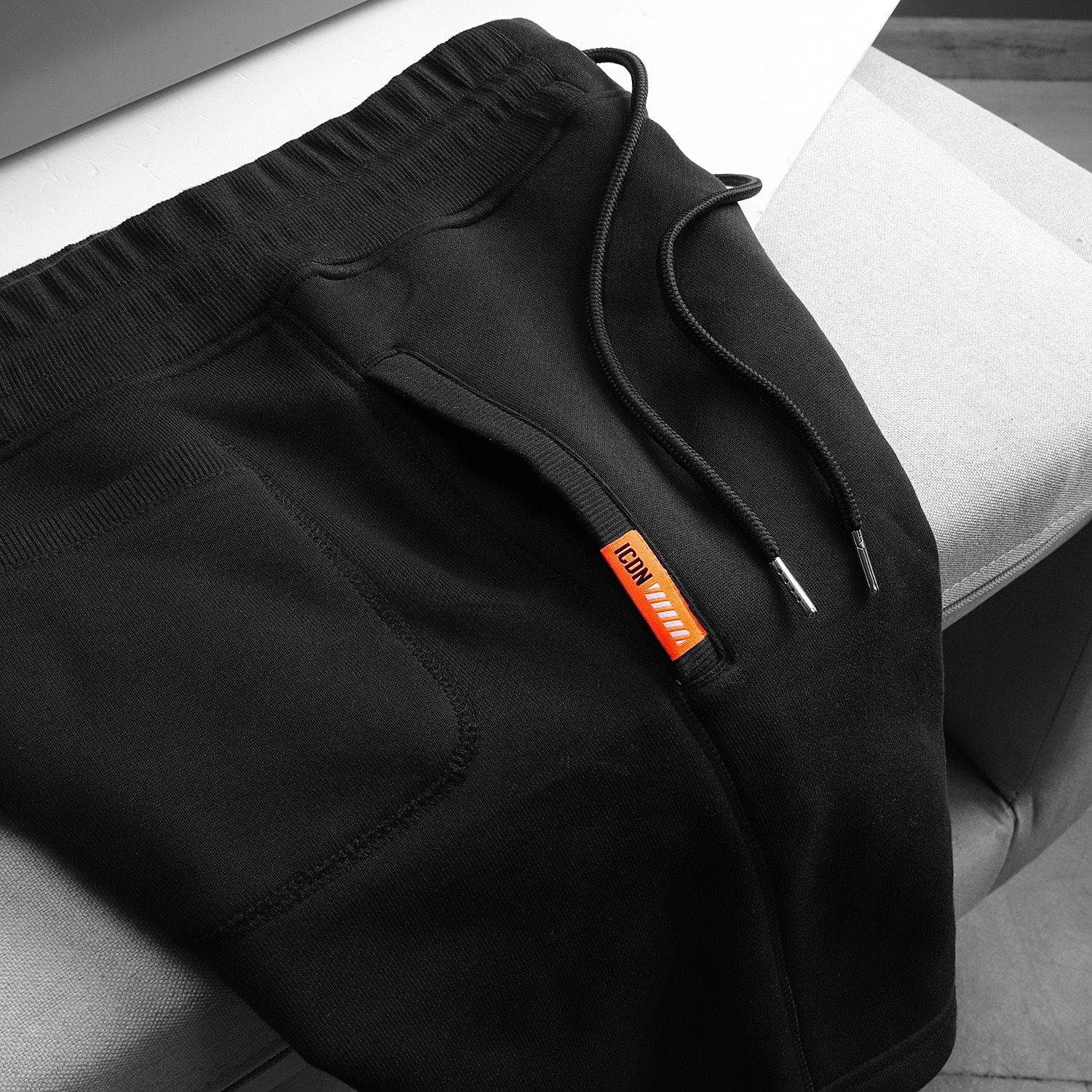Quần short nỉ ICON DENIM