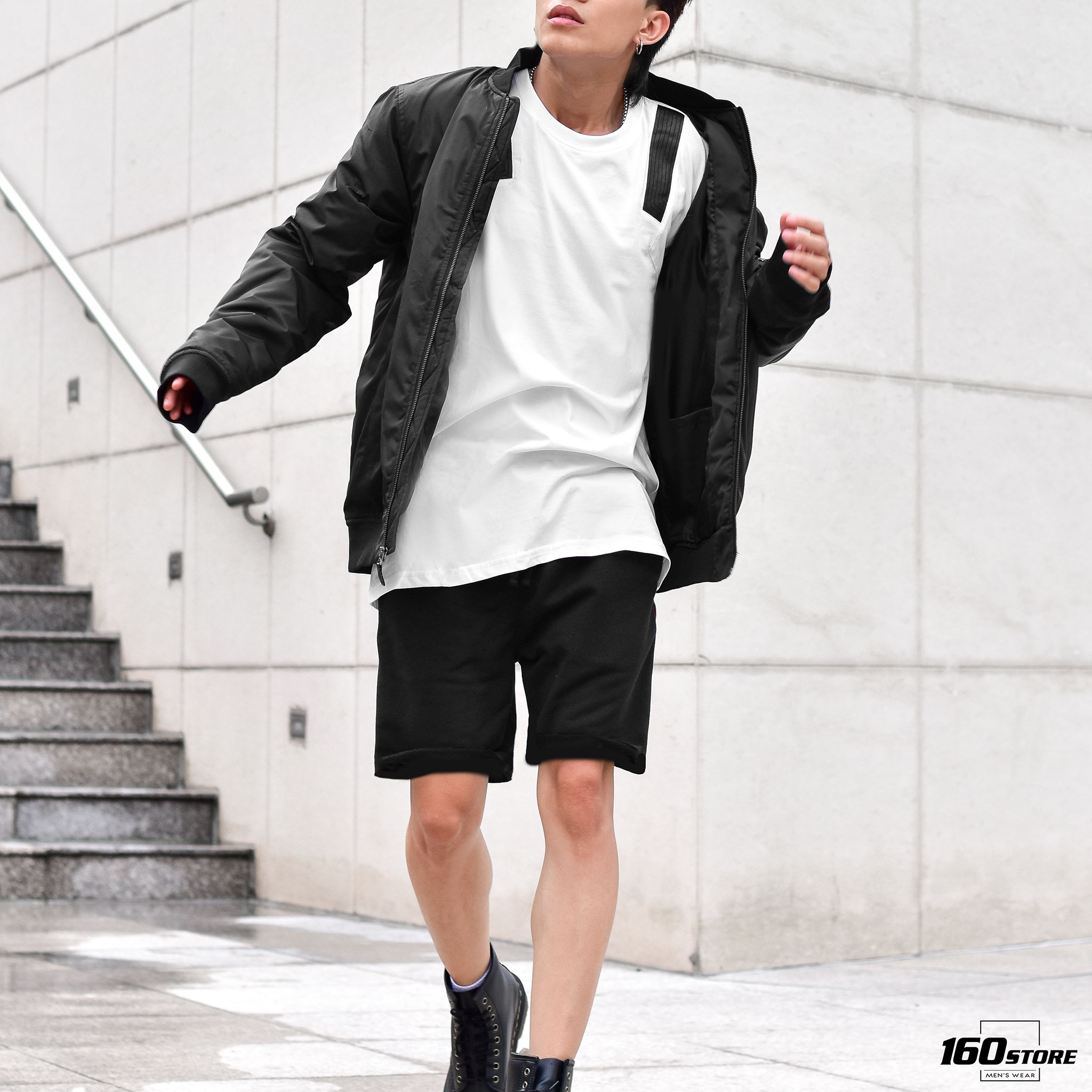 Áo thun Nomous Essentials w leather details