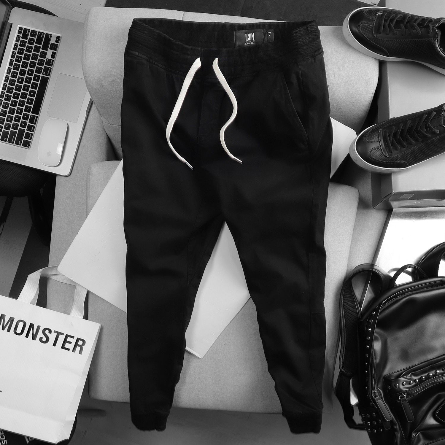 Quần jogger kaki ICON DENIM