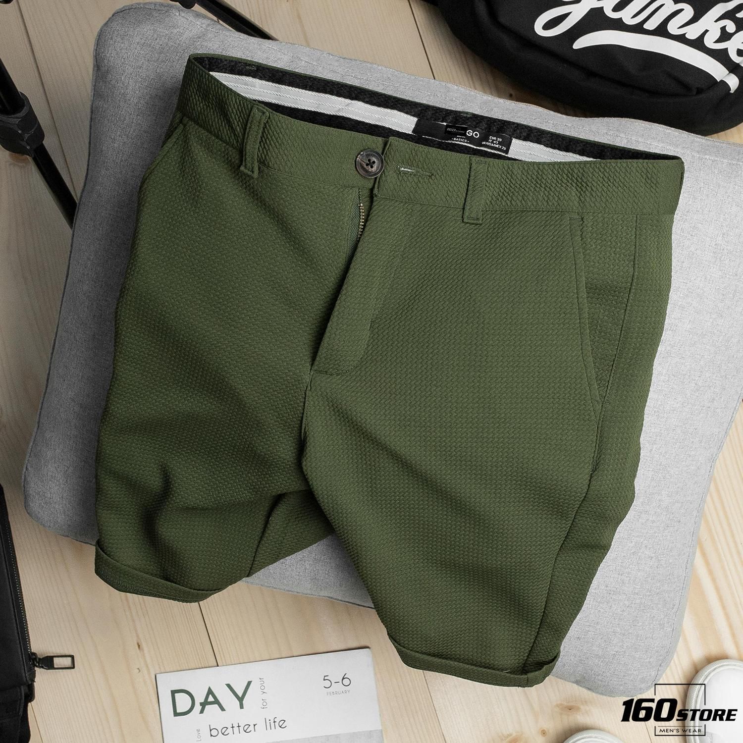 Quần short M.N.G pique