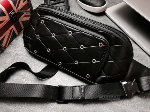 PE.DRO Pouch Bag