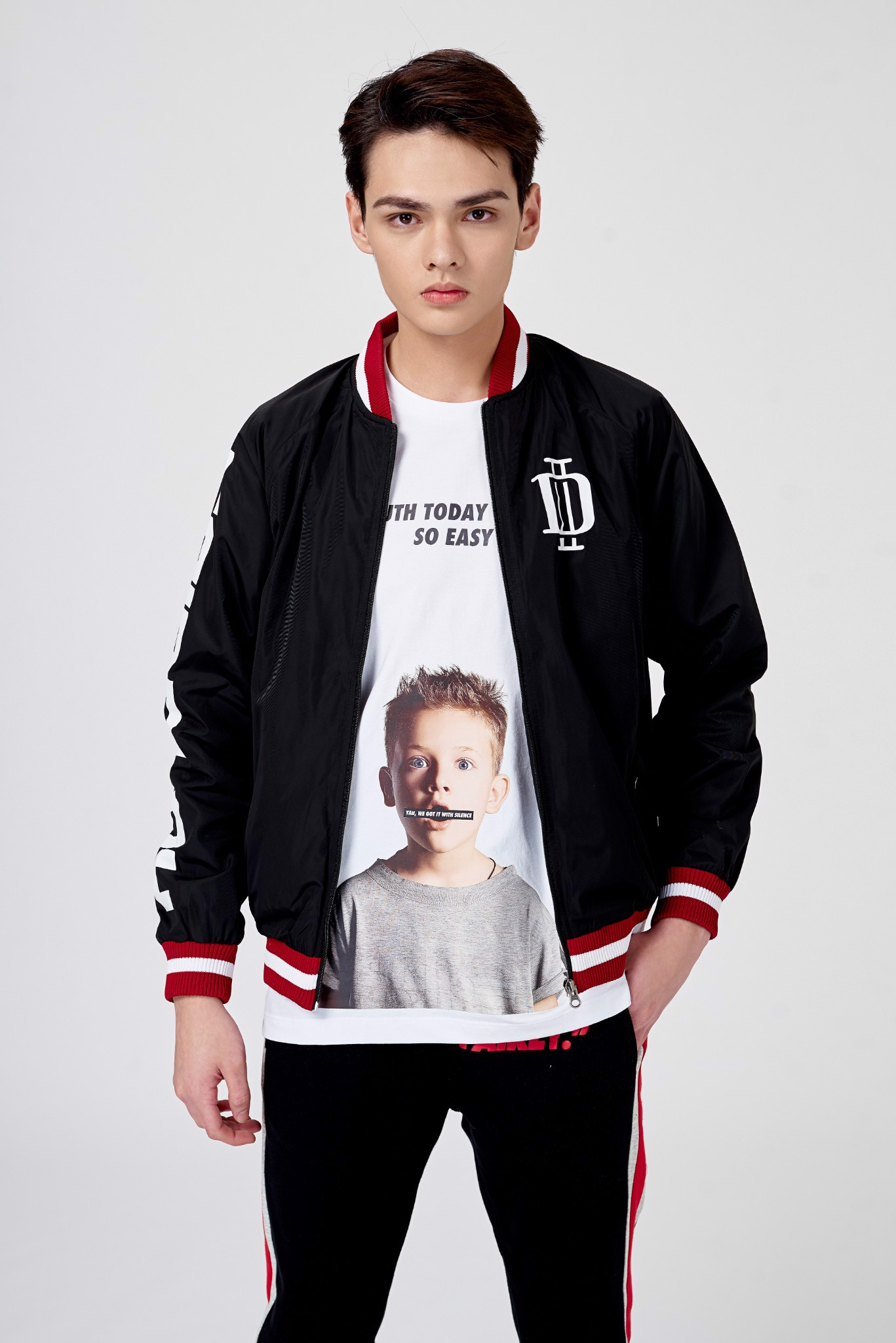 Áo khoác bomber ICON DENIM Born To Play A Fair Game