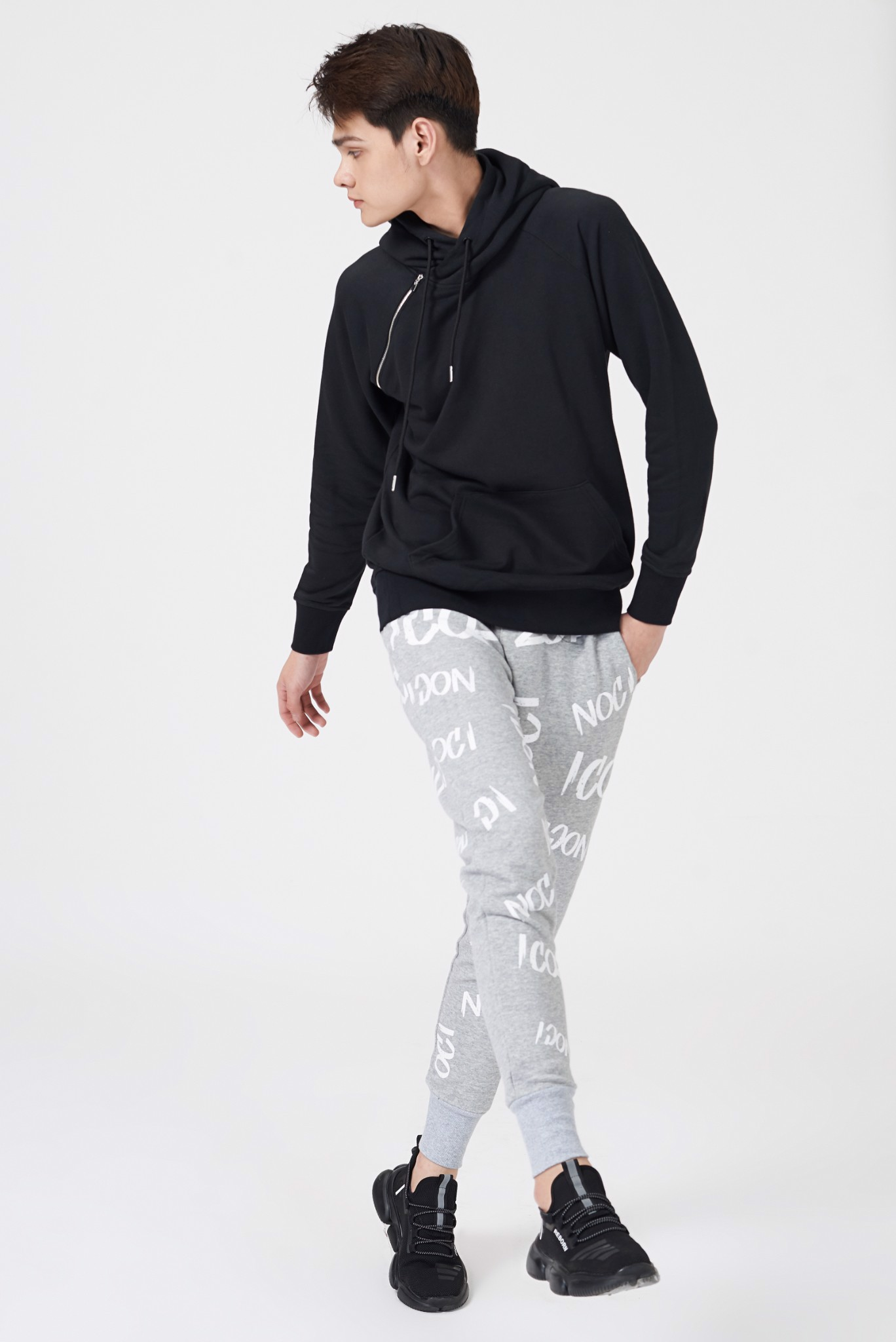 Quần jogger ICON DENIM Dynamic