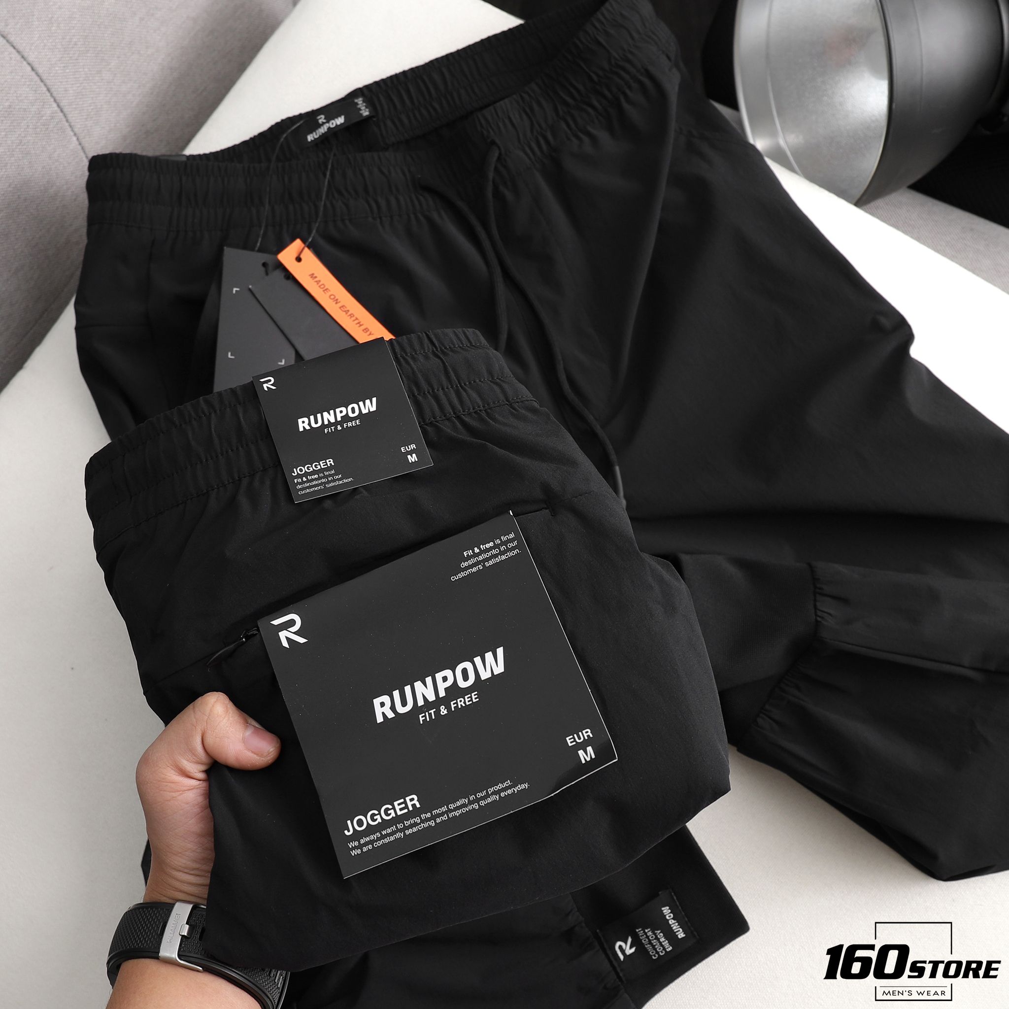 Quần jogger RUNPOW ss21
