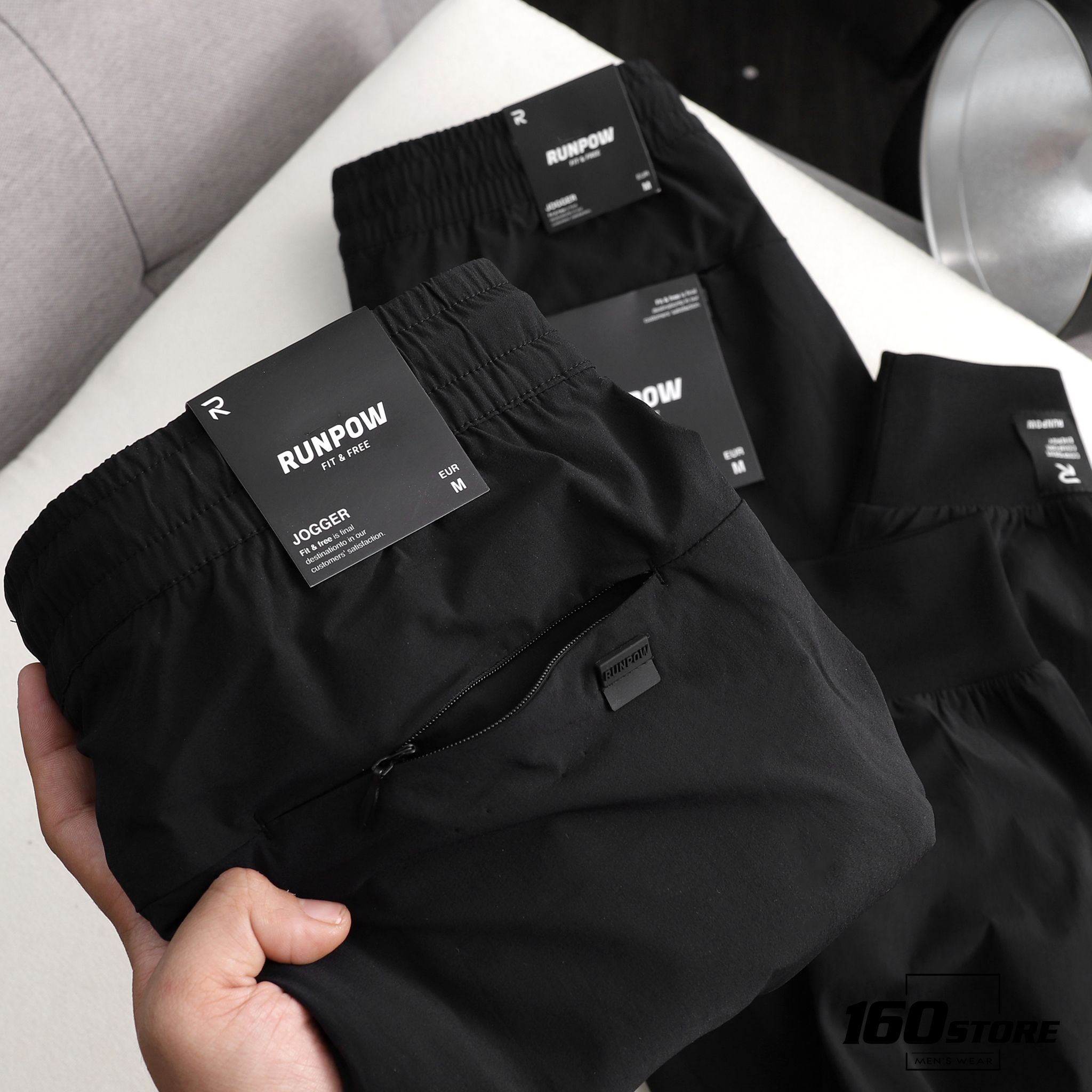 Quần jogger RUNPOW ss21