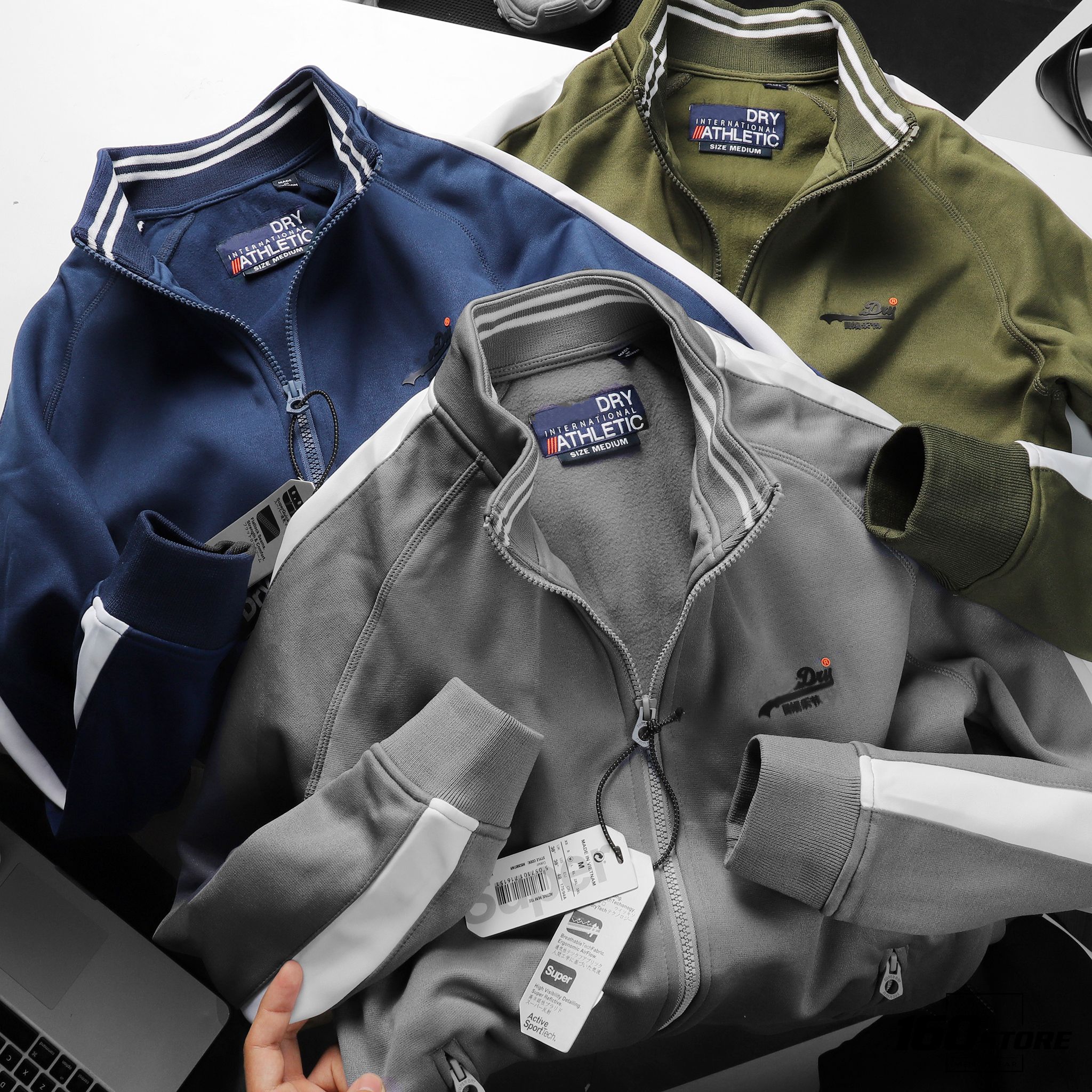 ÁO KHOÁC NỈ S.D AW20