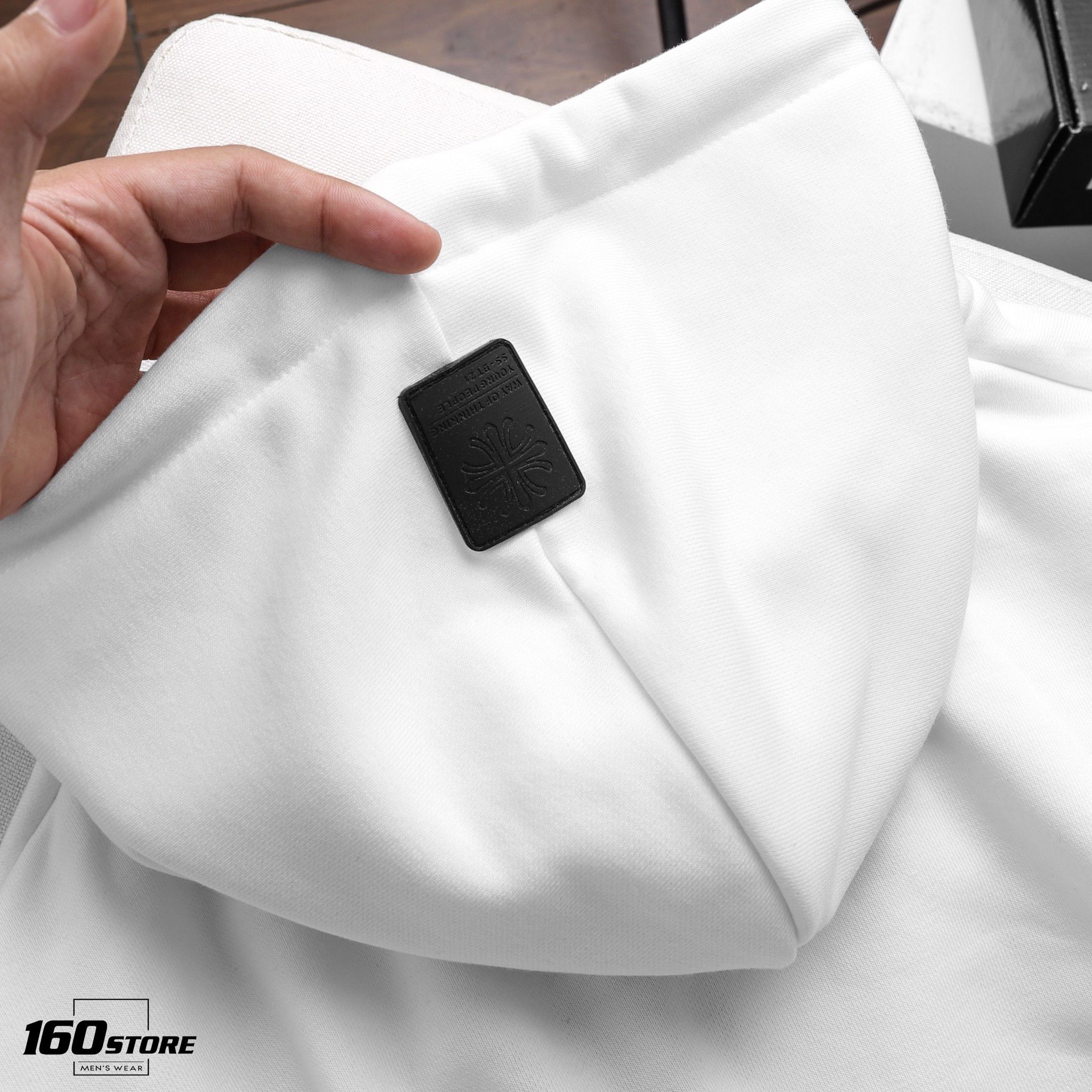 Áo hoodie BOUTON embroidery