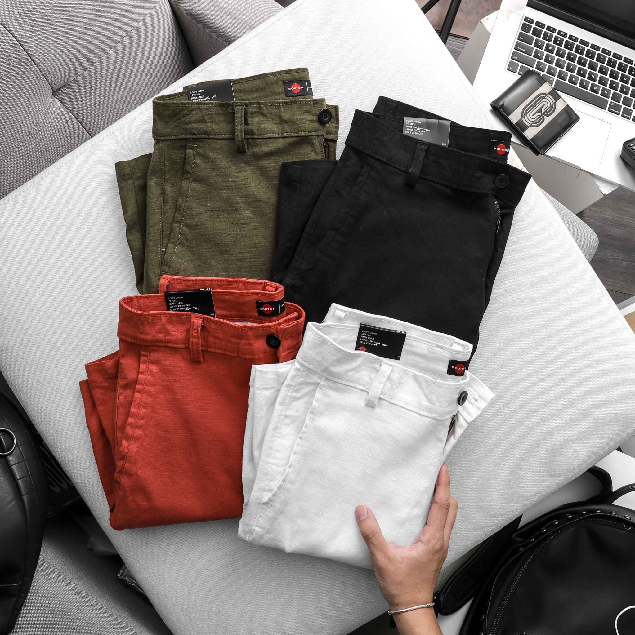 Quần Short Linen BOUTON Basic Slim