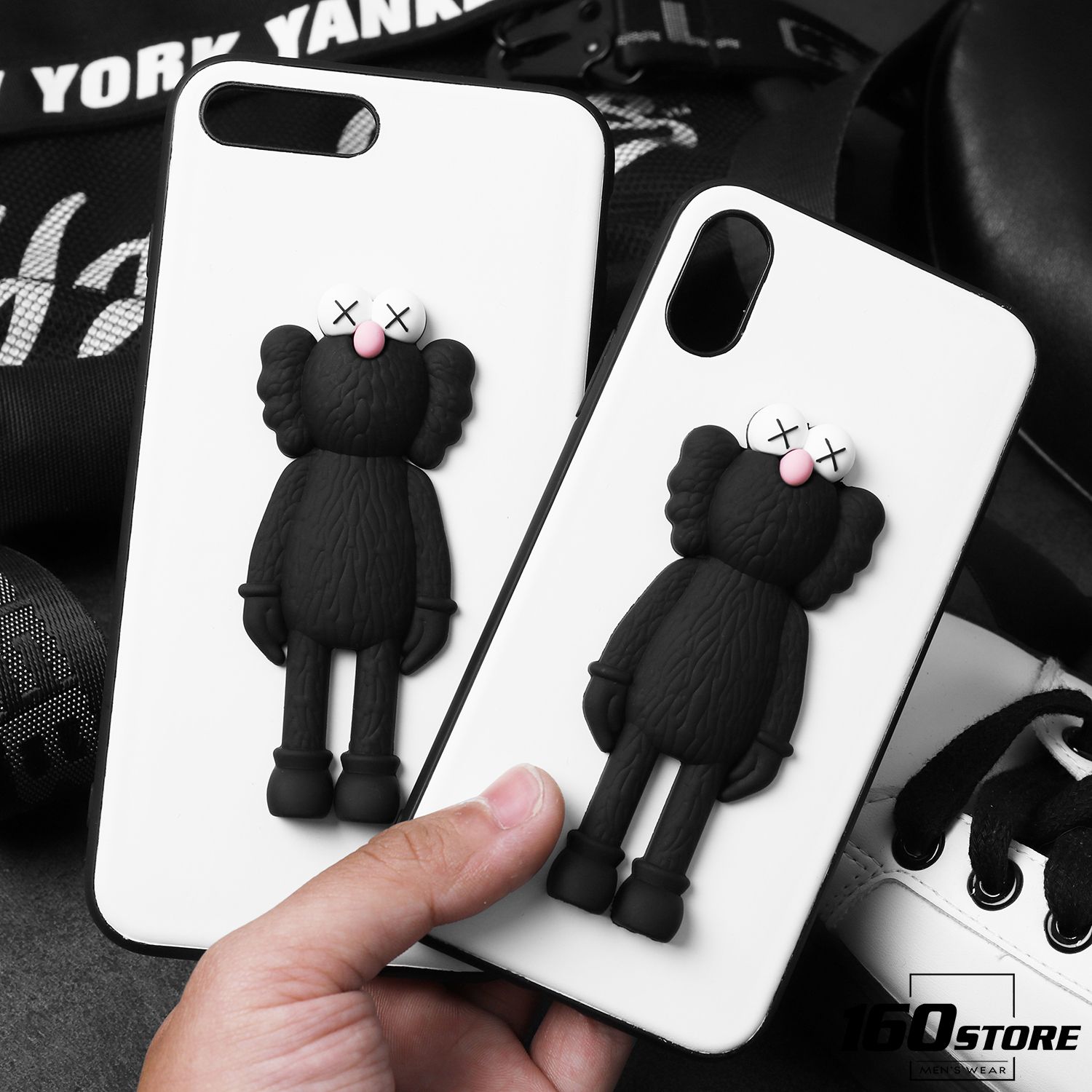 Ốp lưng IPHONE x KAW.S