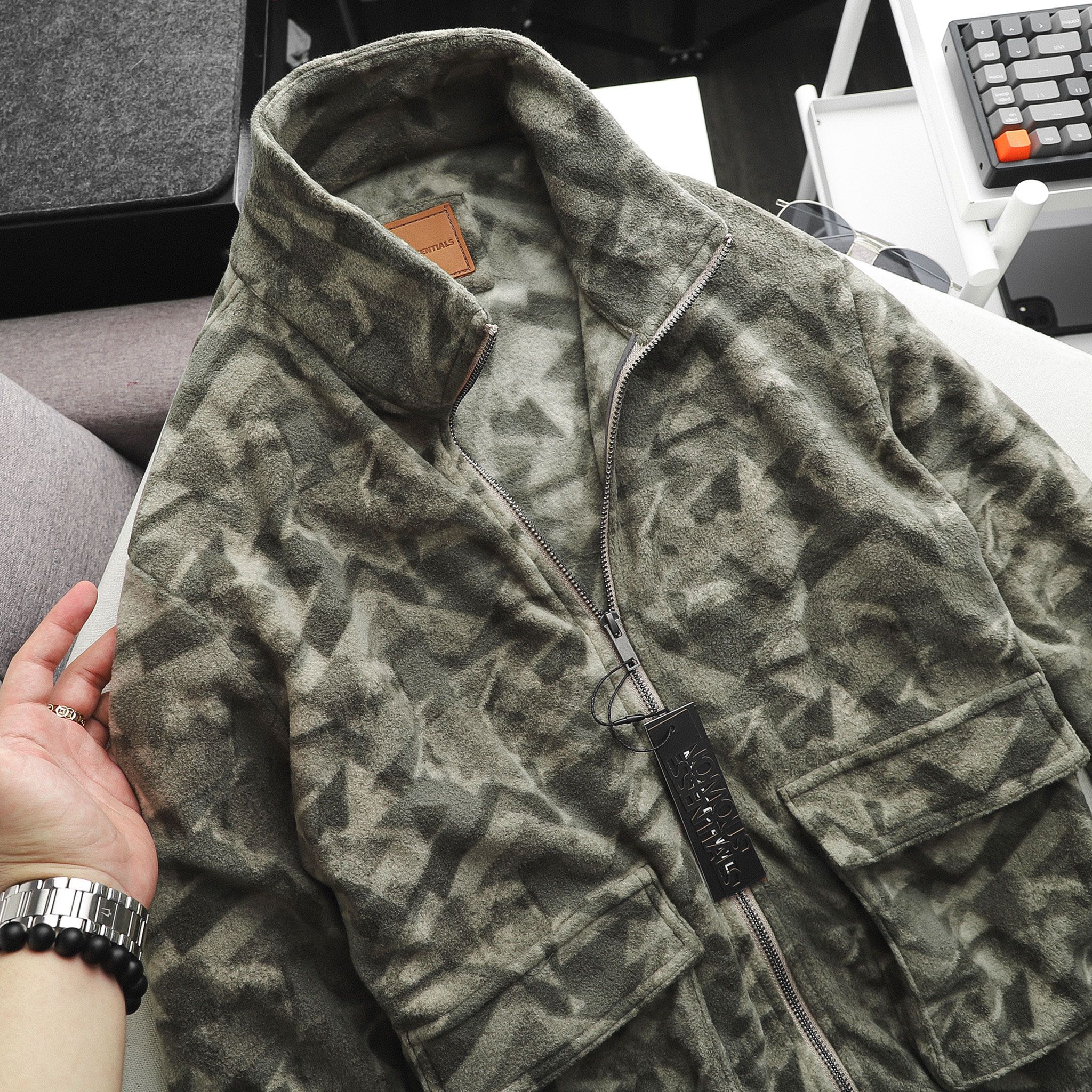 Áo khoác nỉ NOMOUS ESSENTIALS fleece fabric