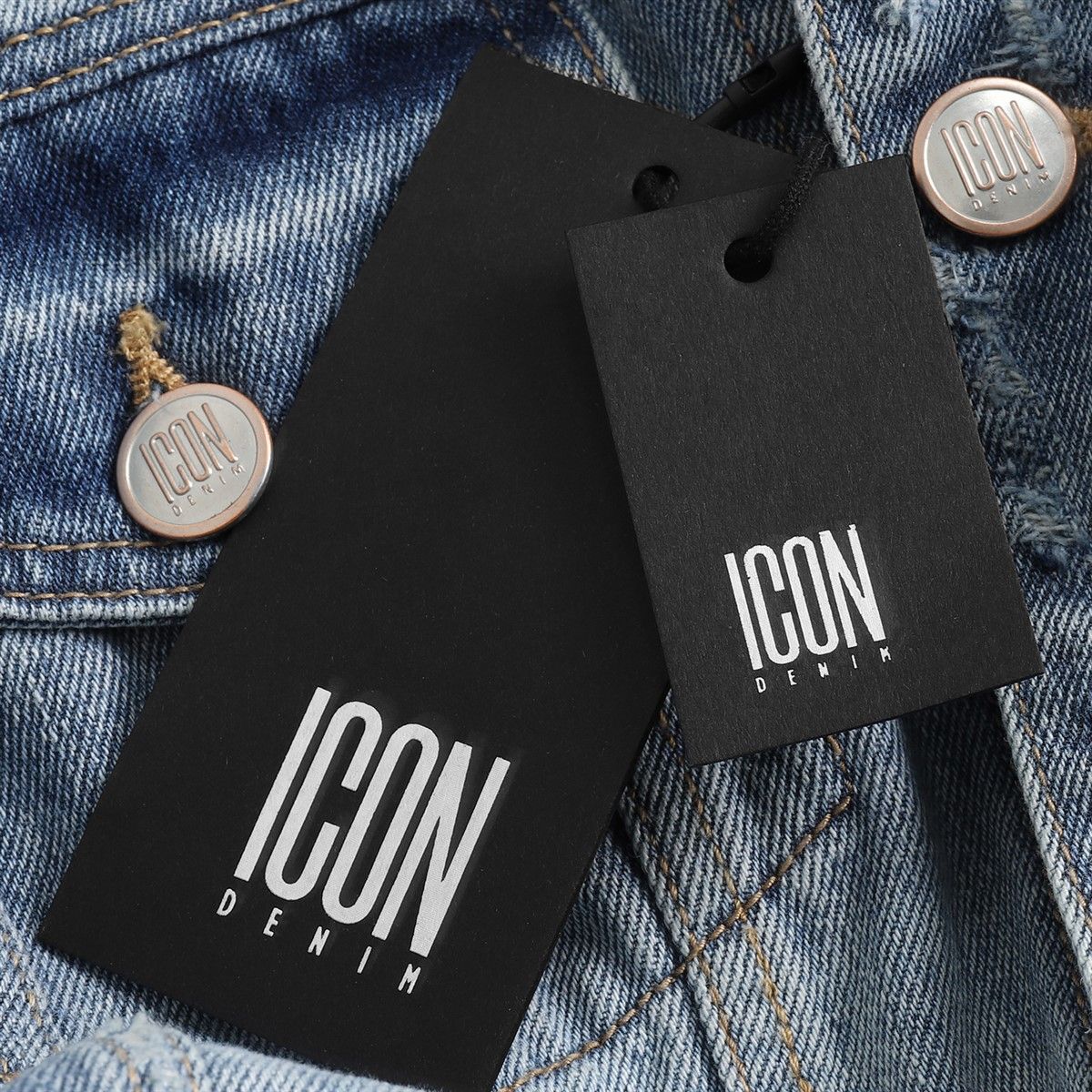 Áo khoác ICON DENIM wash vẩy sơn