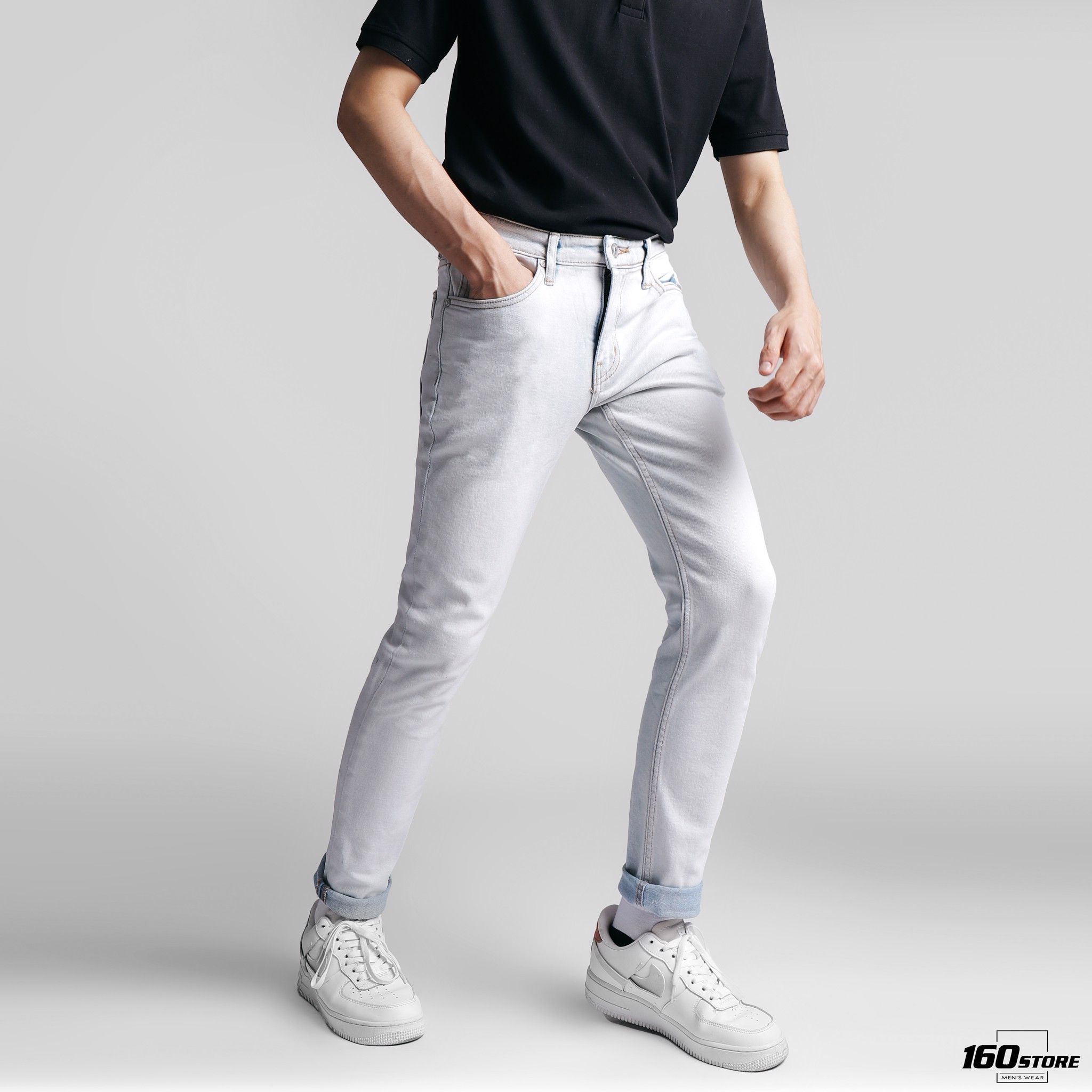 Quần jeans NOMOUS ESSENTIALS light bule slim