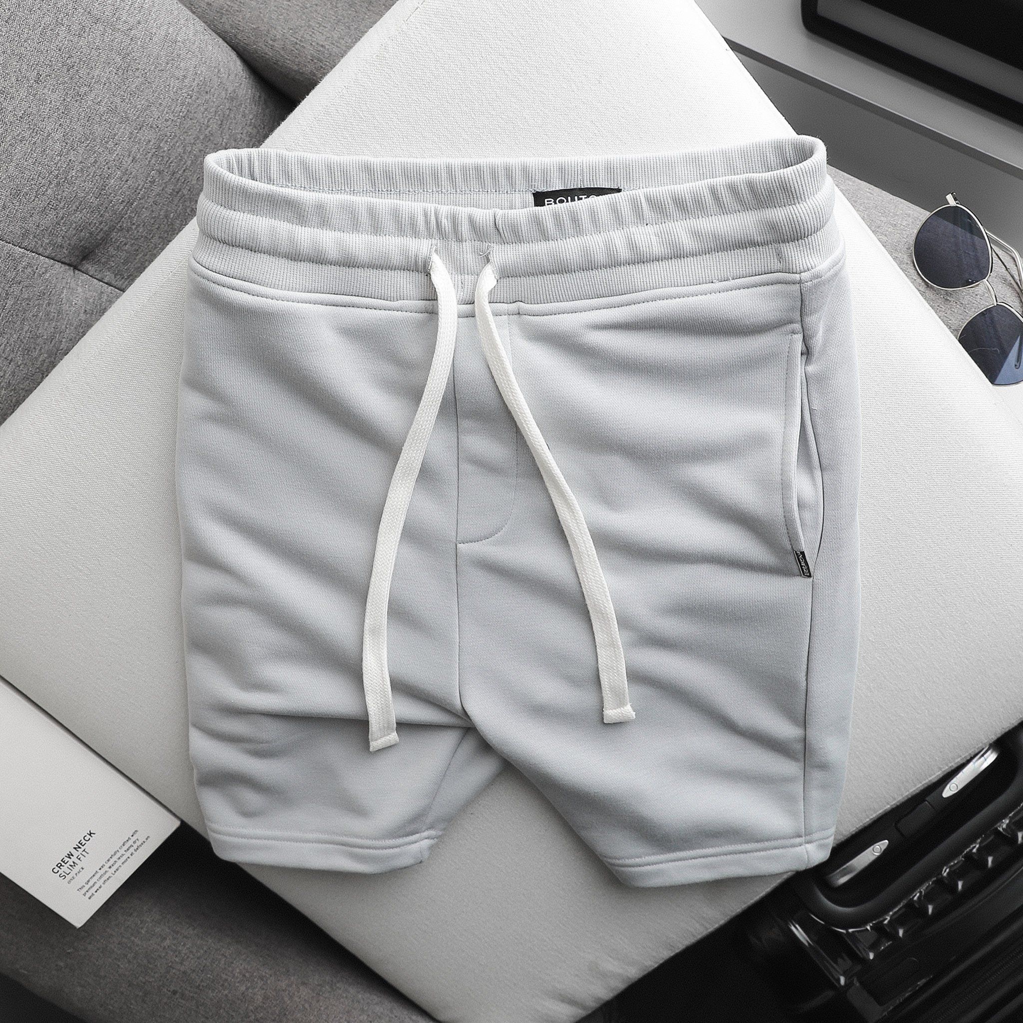 Quần Short Nỉ BOUTON Basic