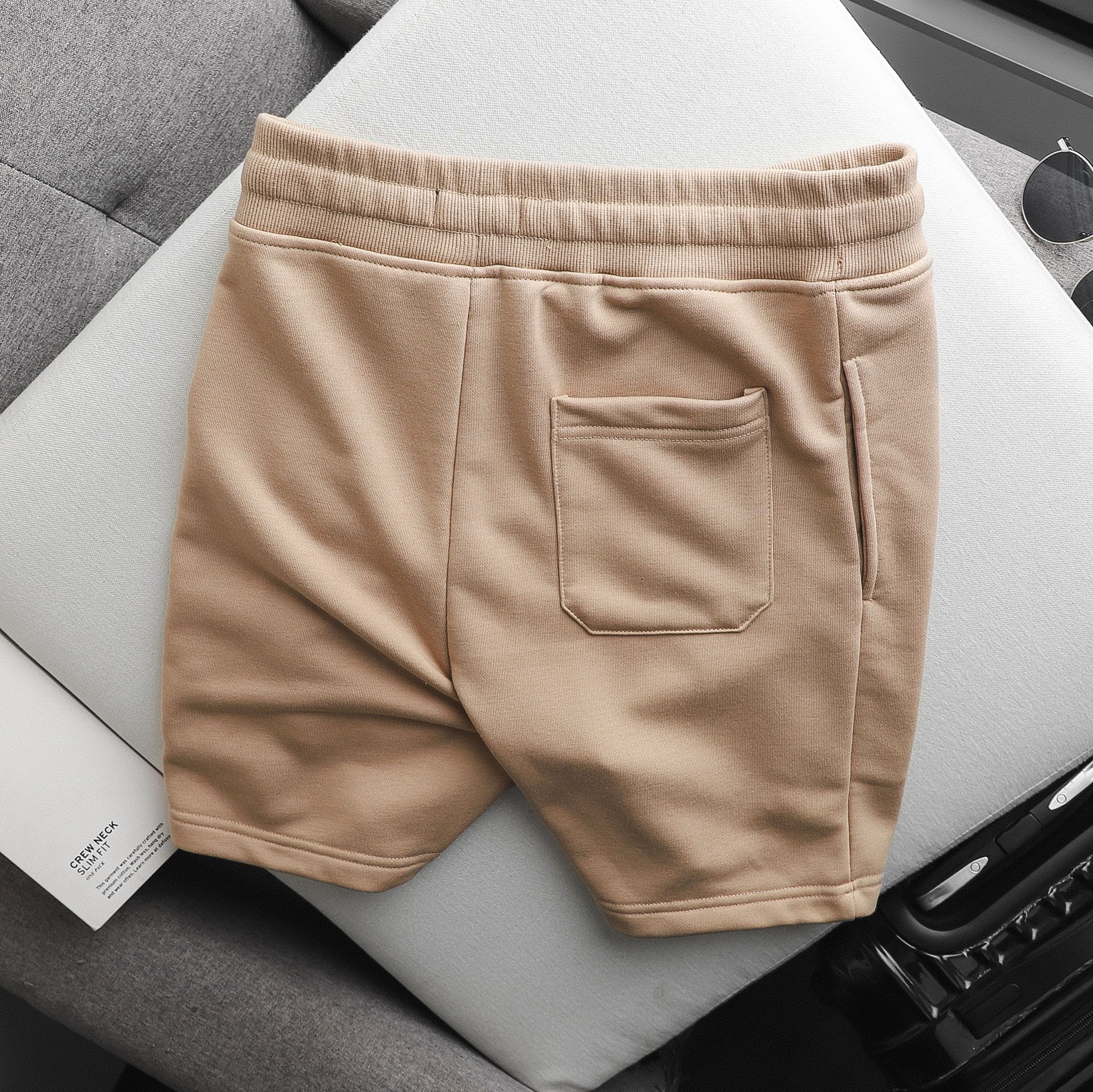 Quần Short Nỉ BOUTON Basic