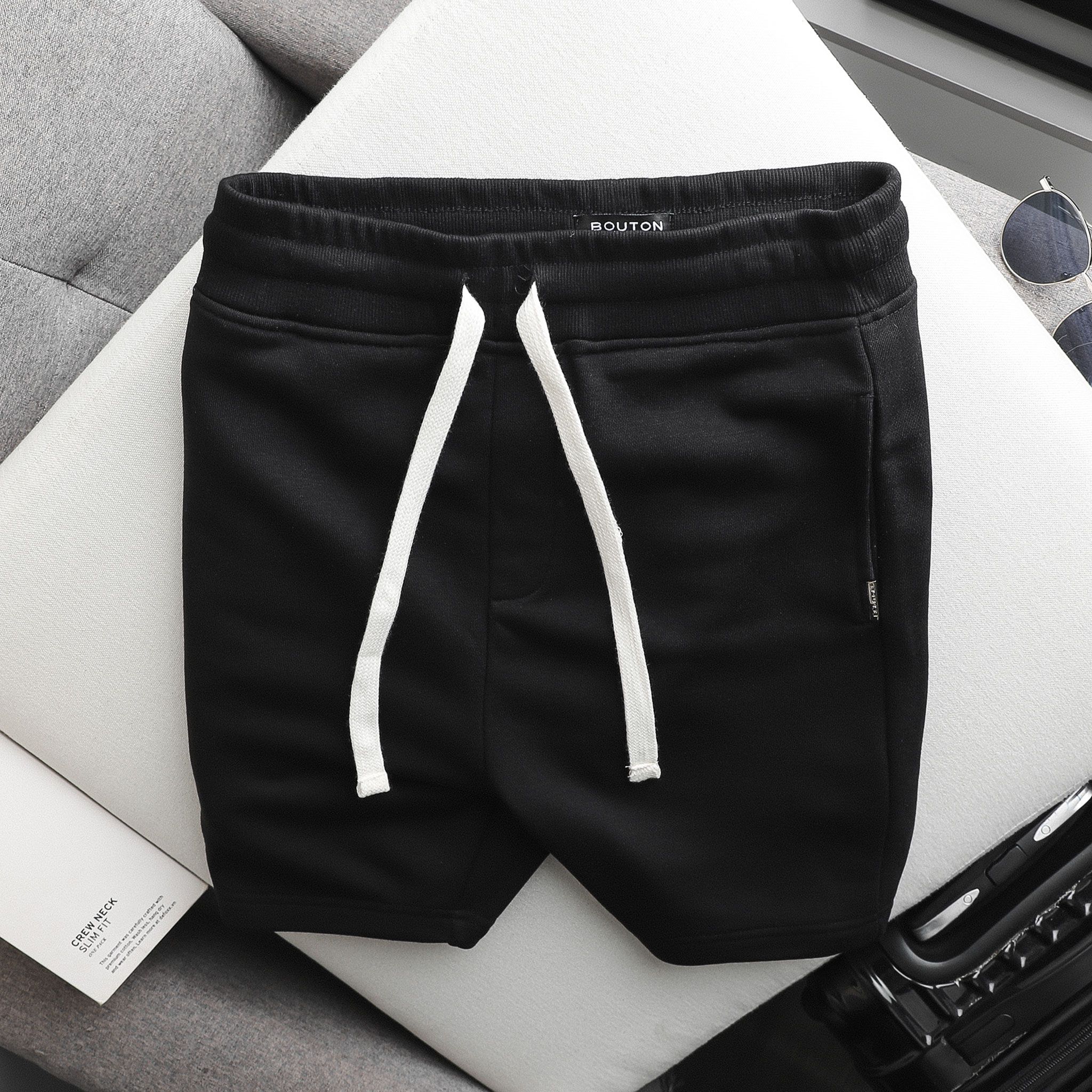 Quần Short Nỉ BOUTON Basic