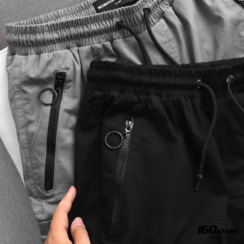 Quần jogger NOMOUS ESSENTIALS túi hộp