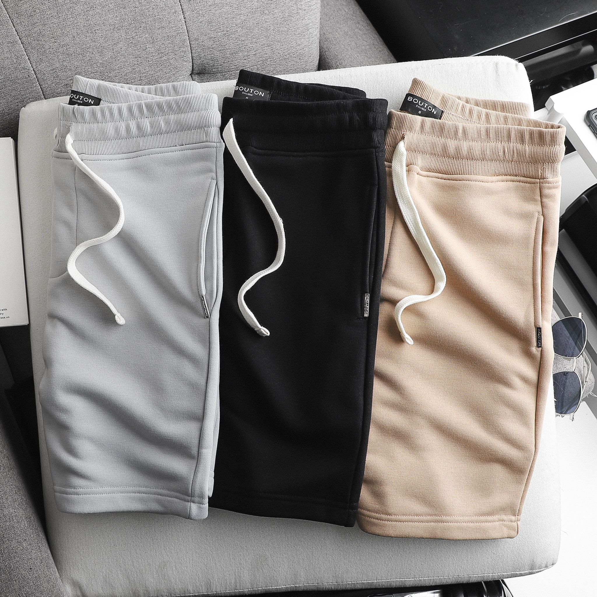 Quần Short Nỉ BOUTON Basic