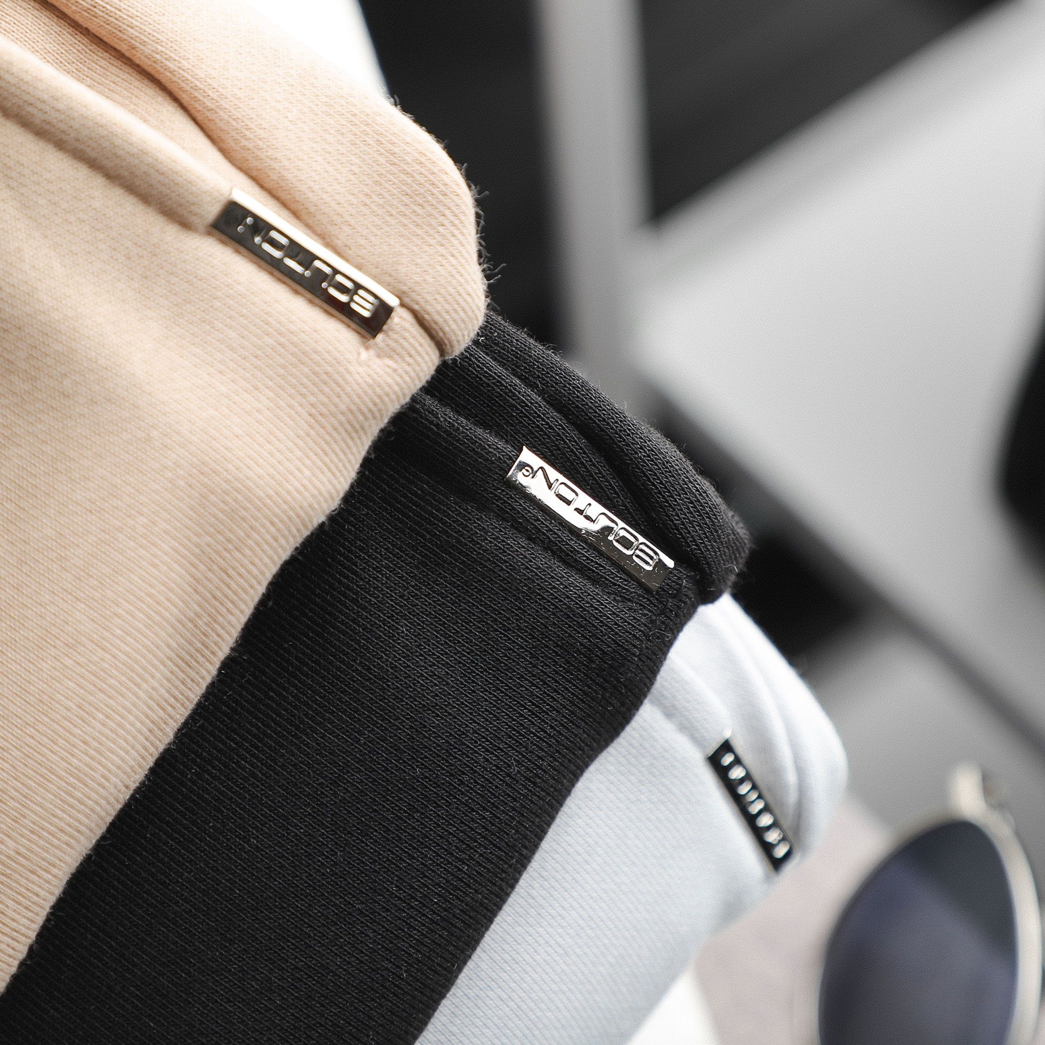 Quần Short Nỉ BOUTON Basic