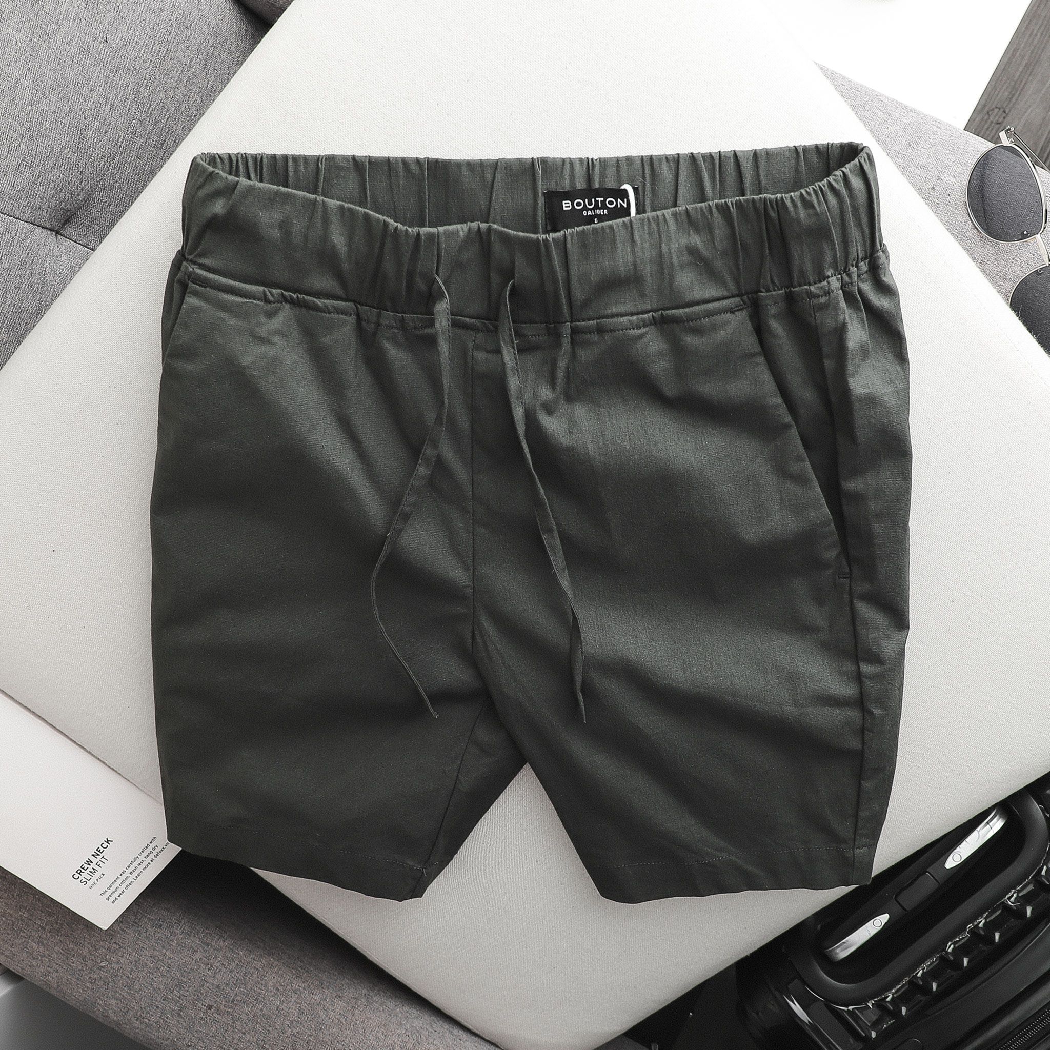 Quần short linen BOUTON