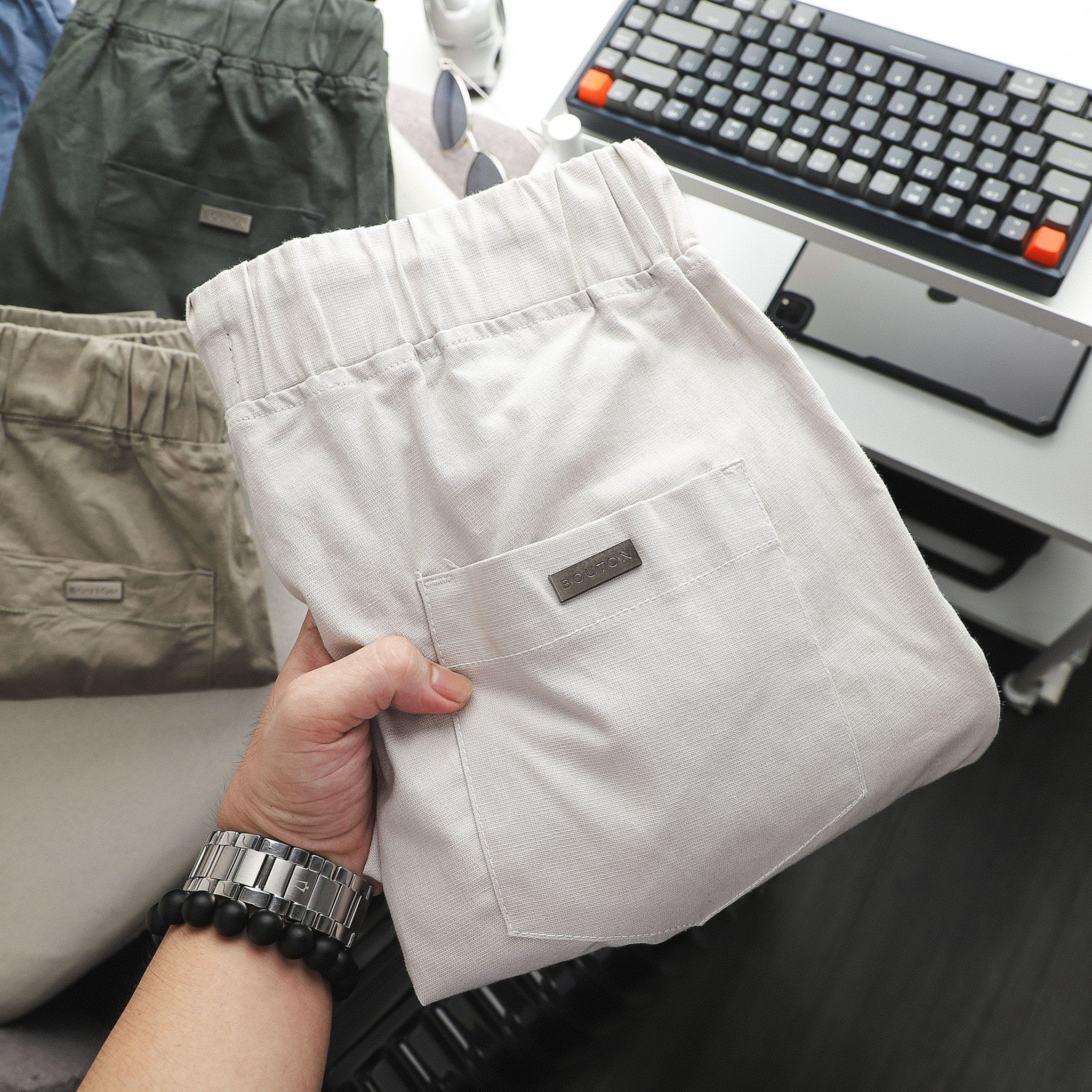 Quần short linen BOUTON