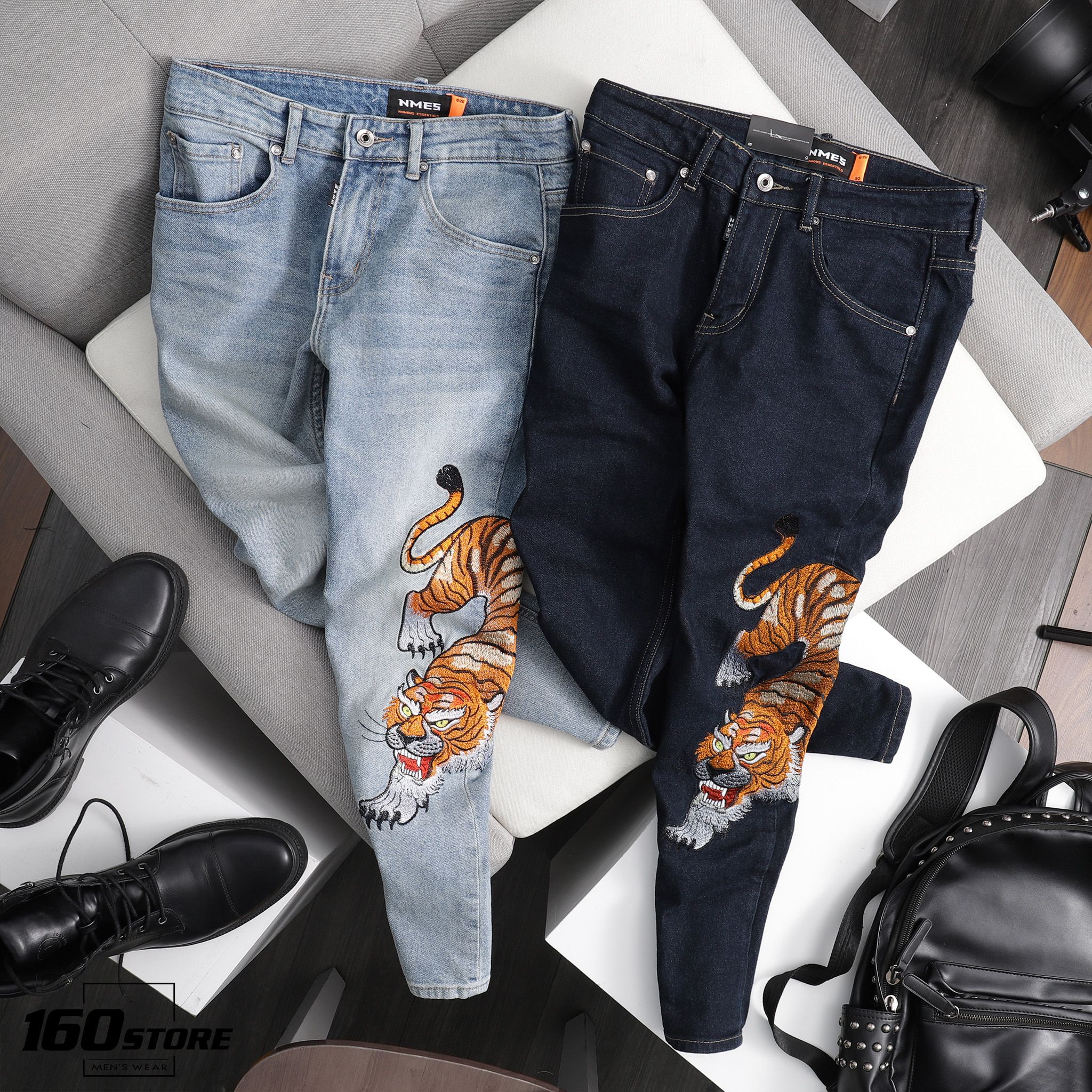 Quần jeans NOMOUS ESSEANTIALS Tiger embroidery