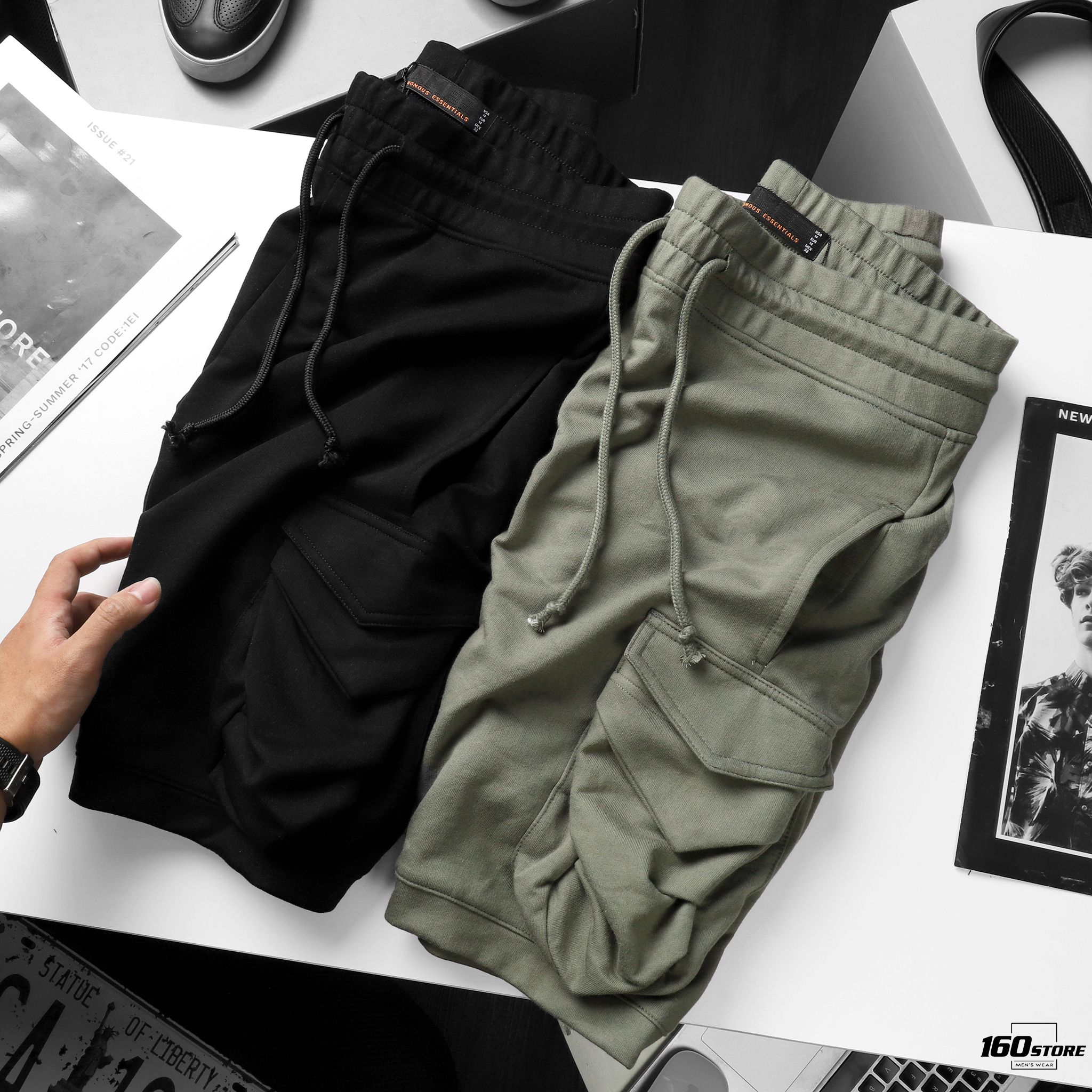 Quần short túi hộp NOMOUS ESSENTIALS