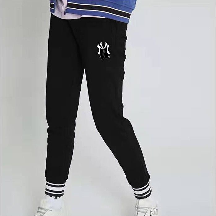 Quần jogger M.B x NY