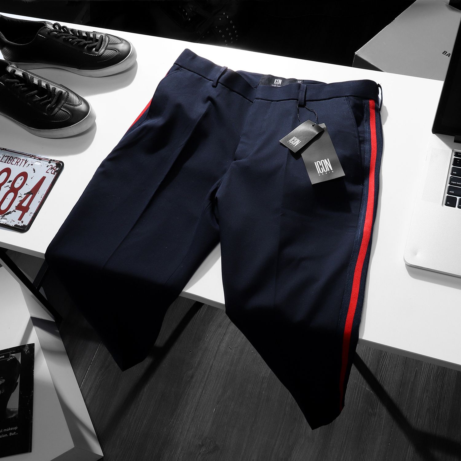 Quần tây ICON DENIM Skinny with side tape