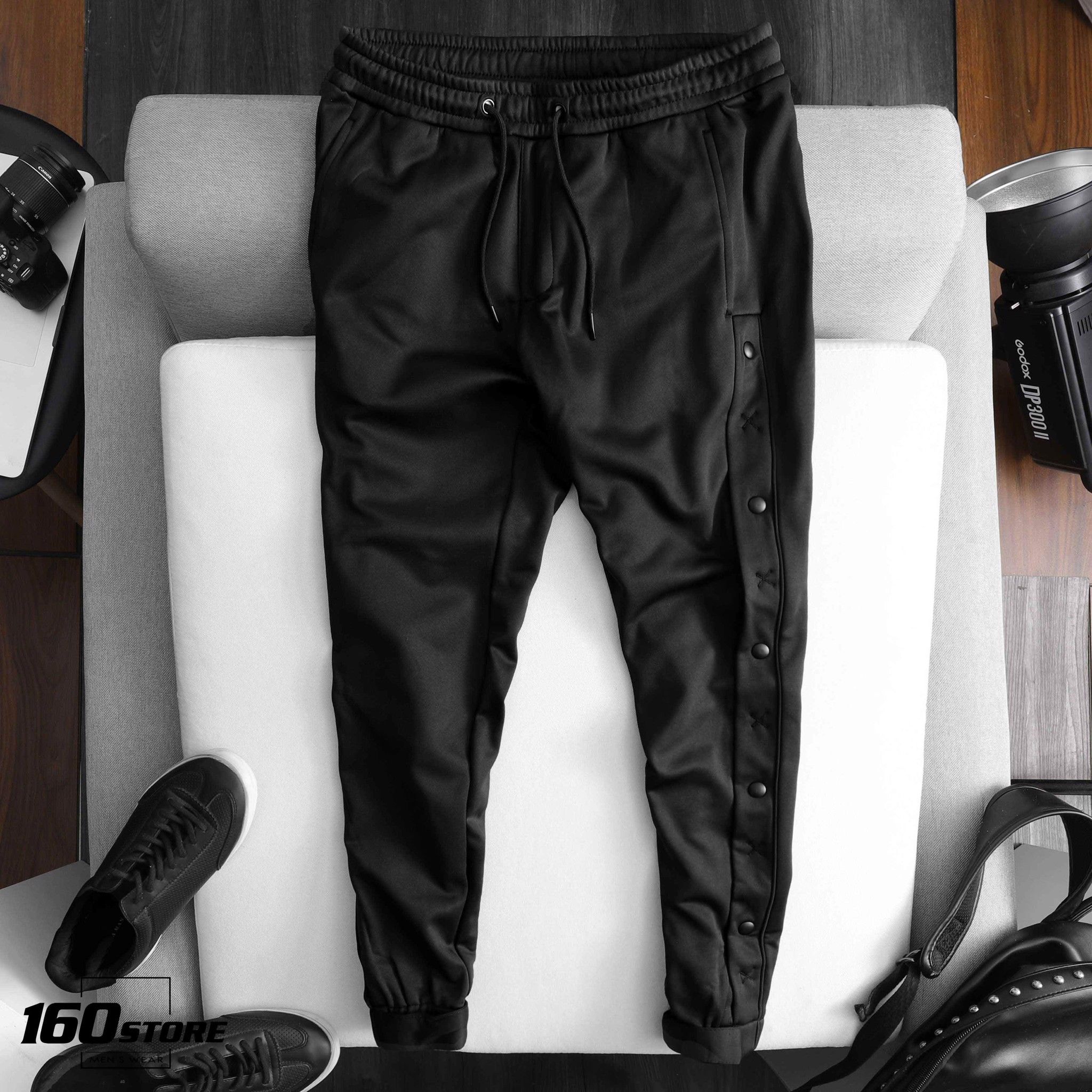Quần jogger BOUTON phối nút