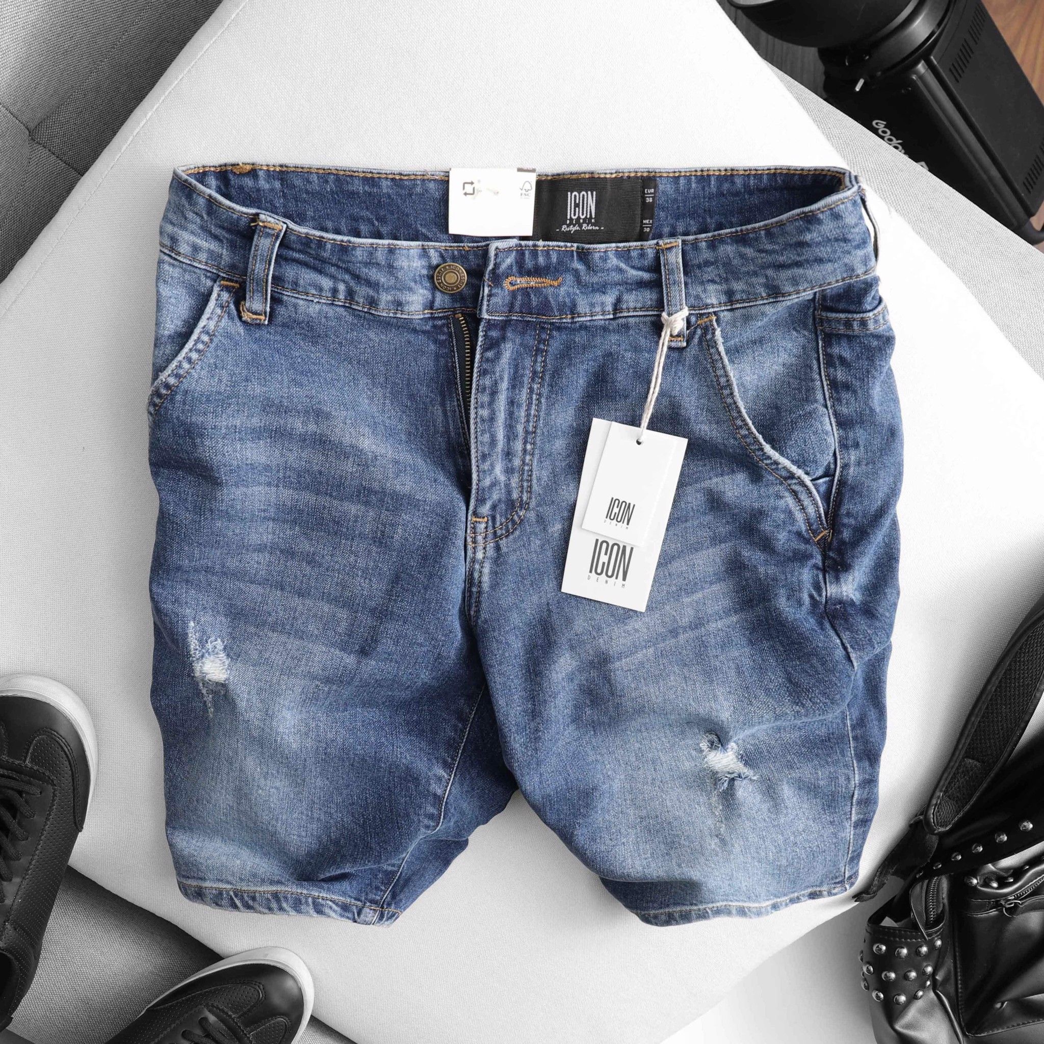 Quần short jeans ICON DENIM wash