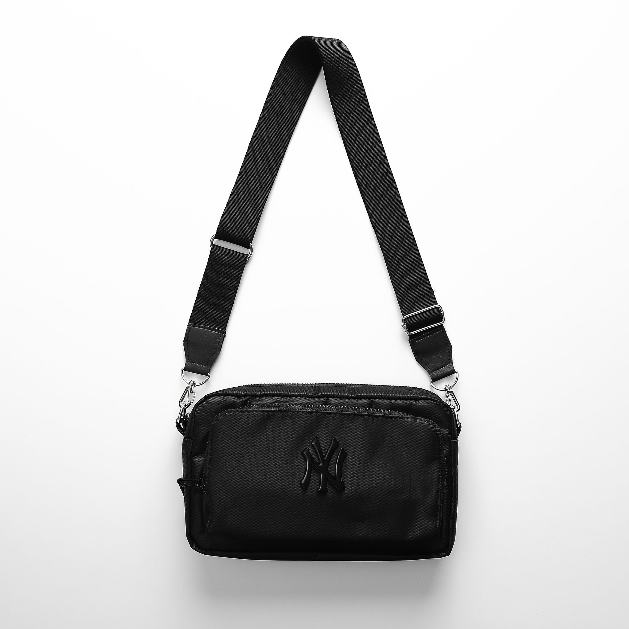 TÚI ĐEO CHÉO M.B W LOGO BLACK