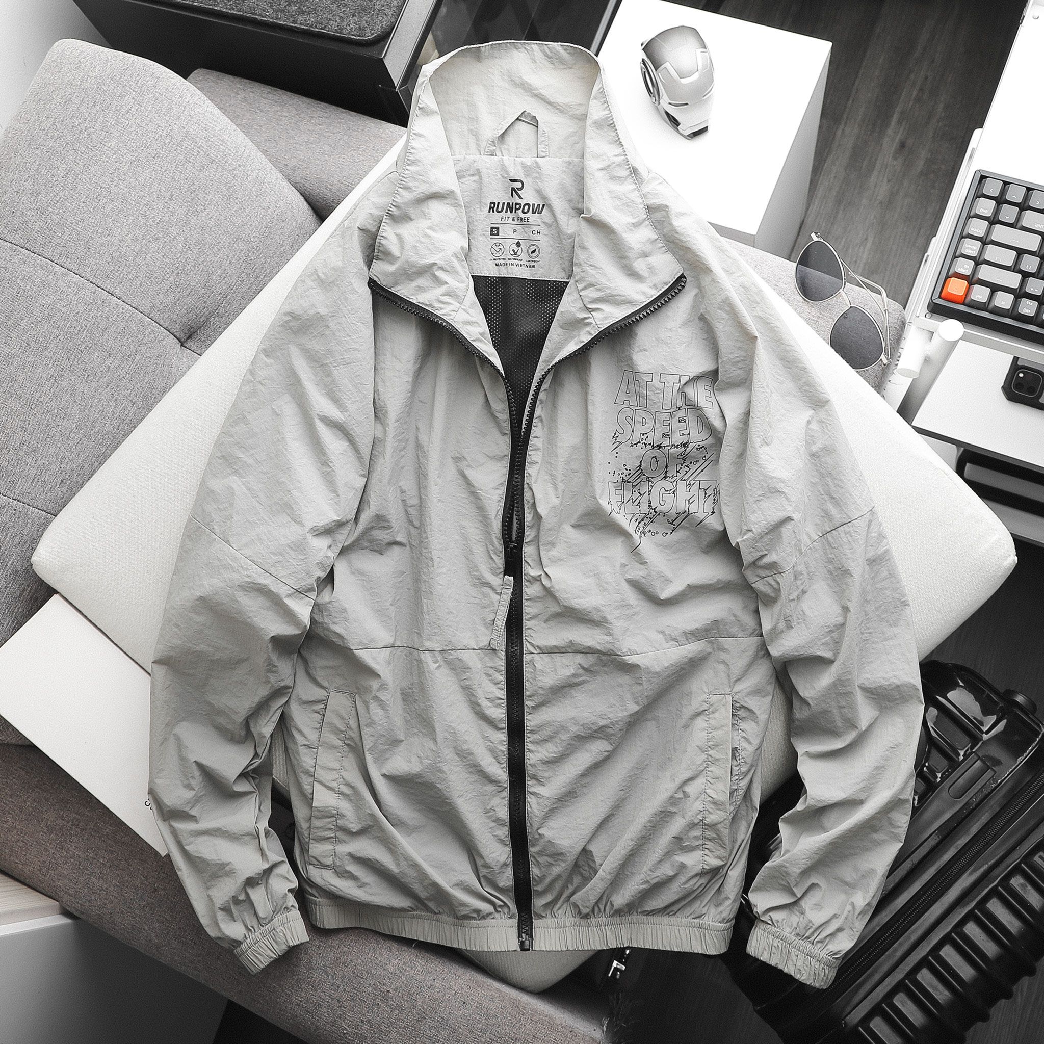 Áo khoác RUNPOW athletic jacket