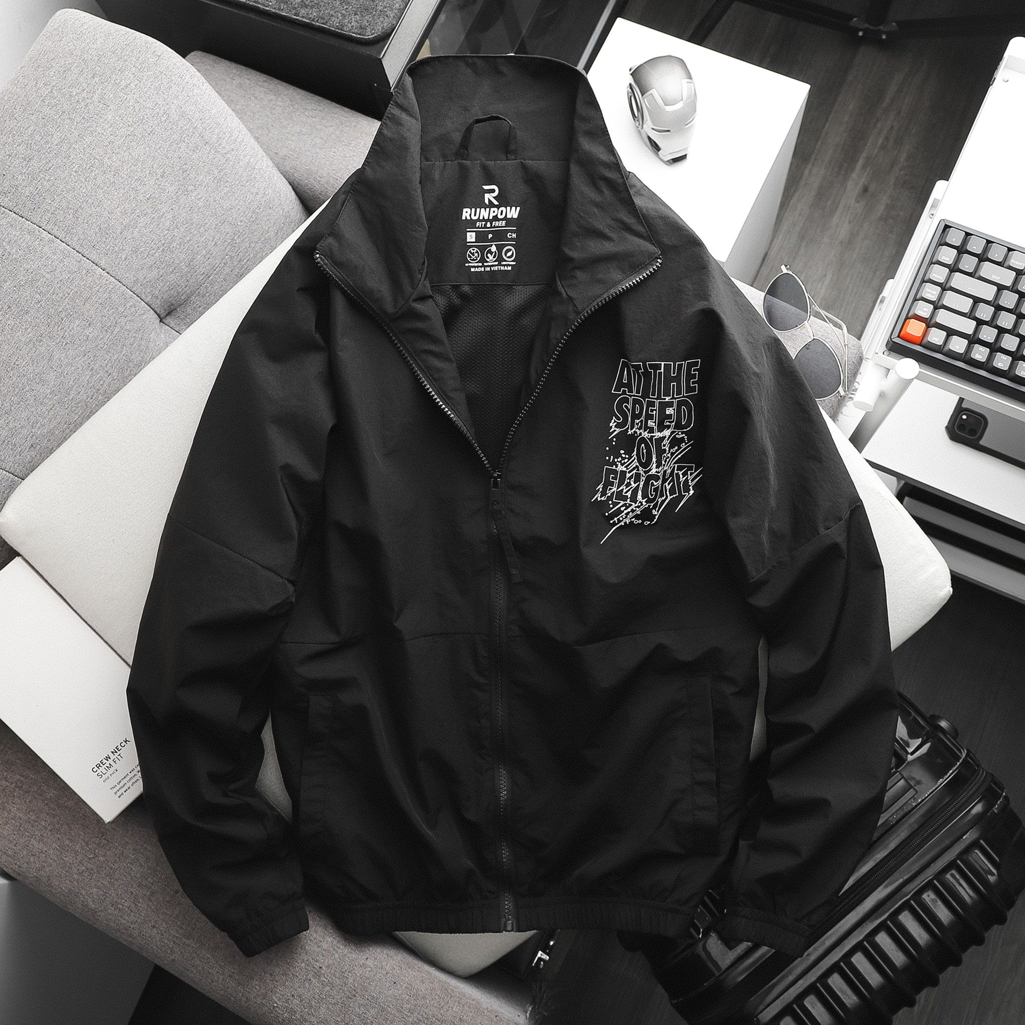 Áo khoác RUNPOW athletic jacket