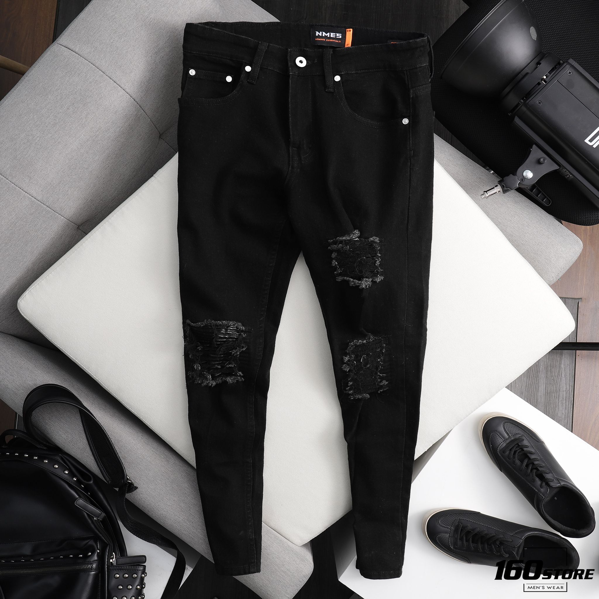 Quần jeans NOMOUS ESSENTIALS ripped skinny