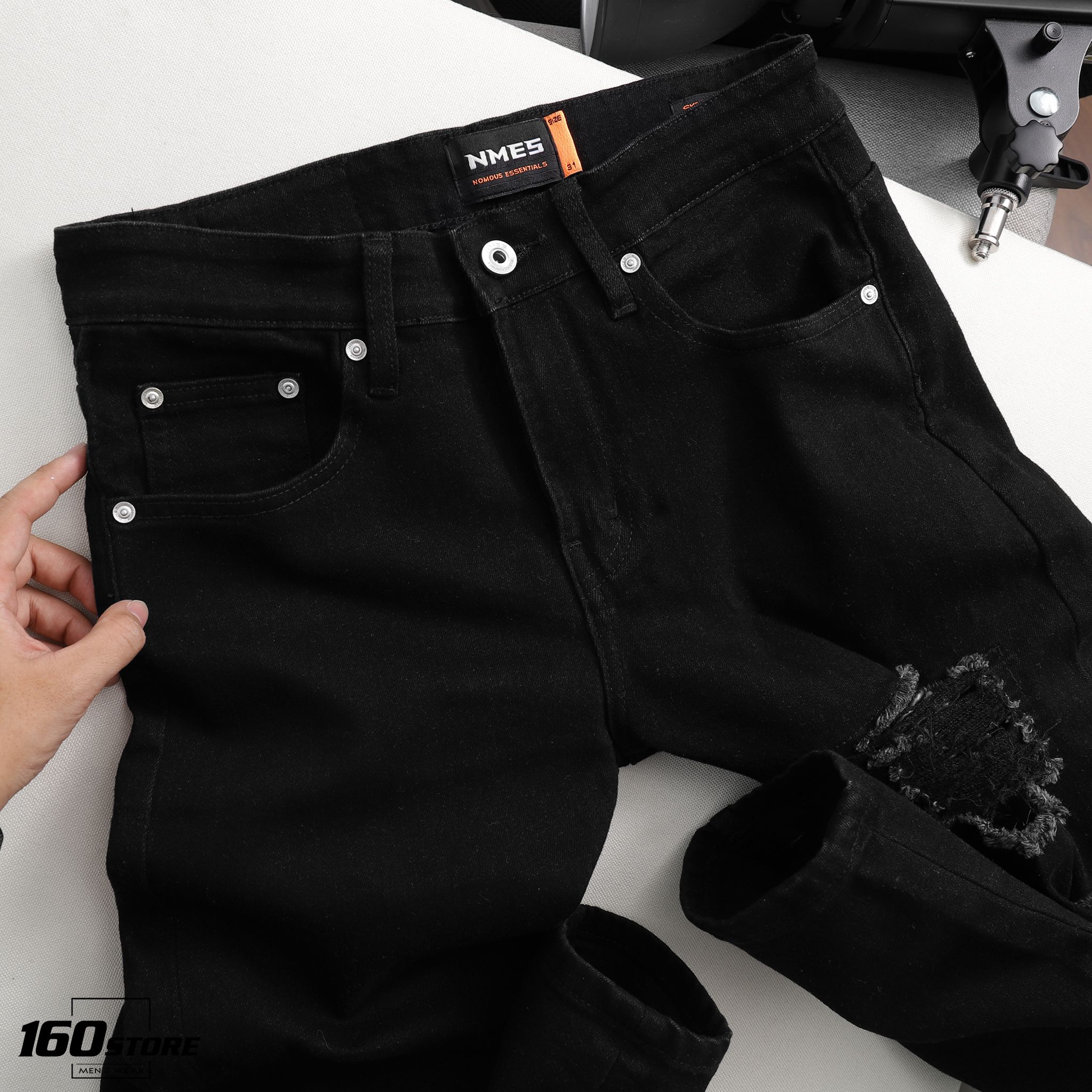 Quần jeans NOMOUS ESSENTIALS ripped skinny