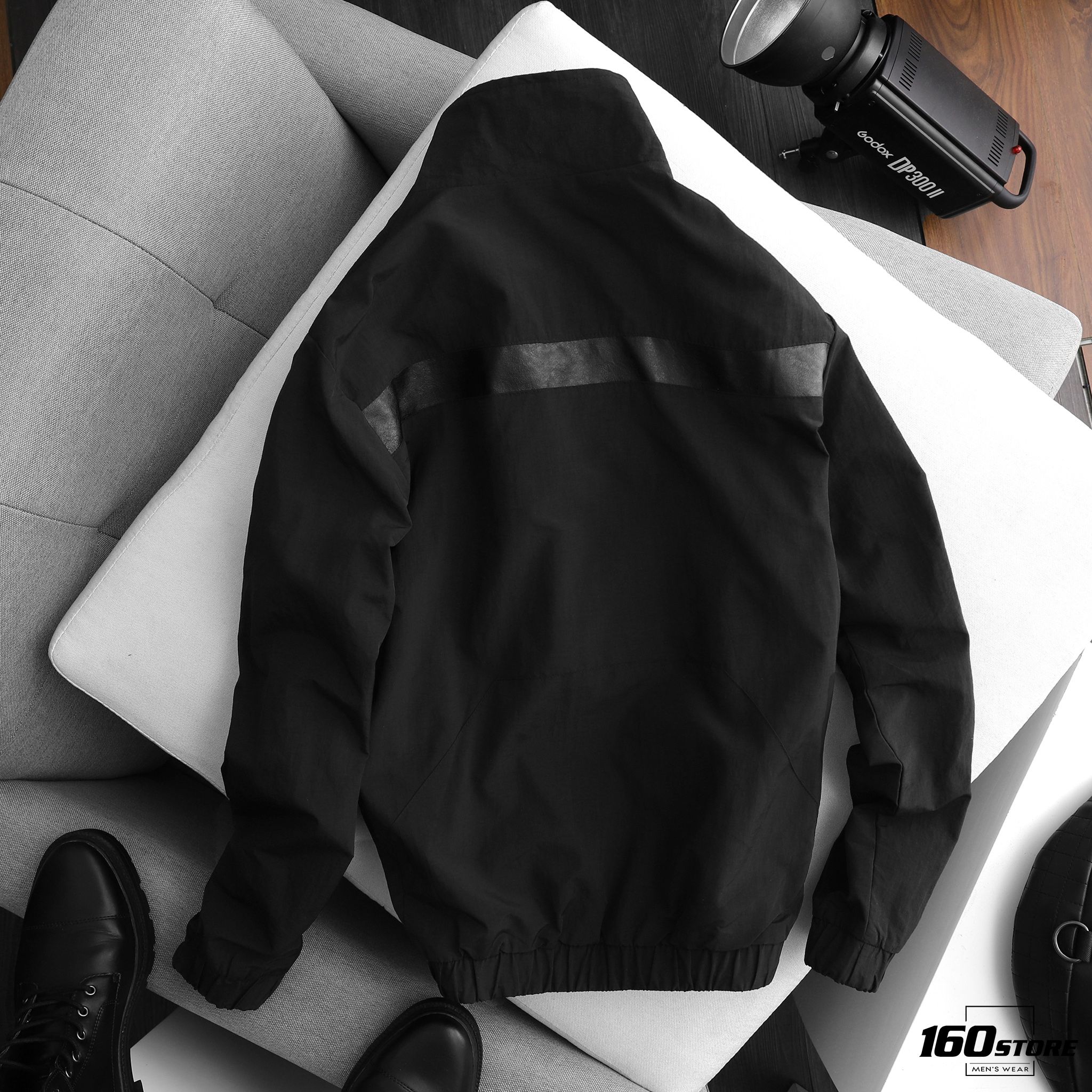 Áo khoác dù RUNPOW jacket w logo ss21