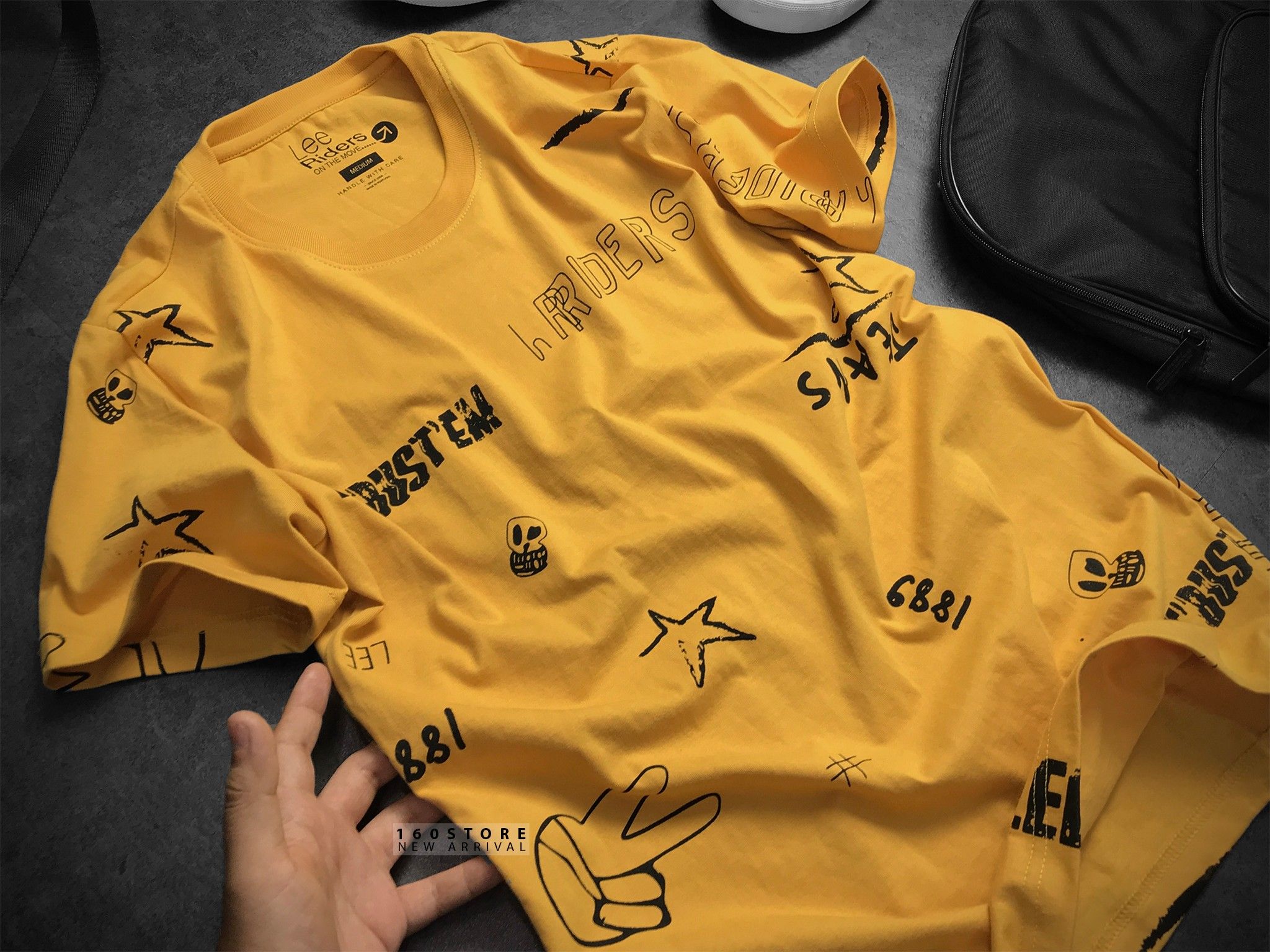 L.EE Riders Doodle T-shirts