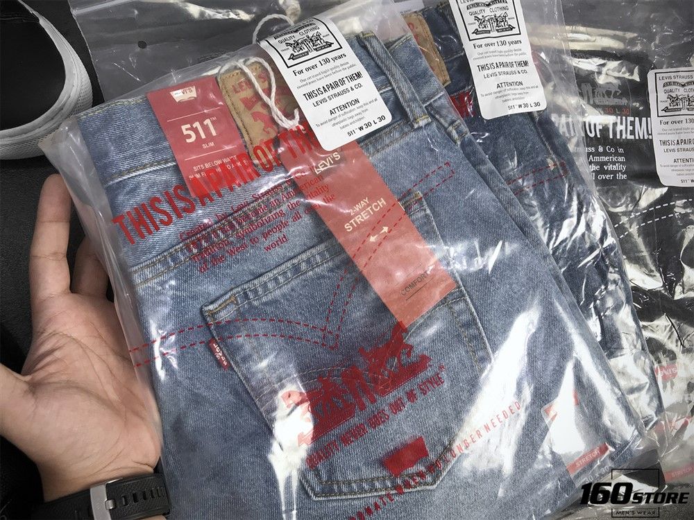 Quần short denim LVIS 511
