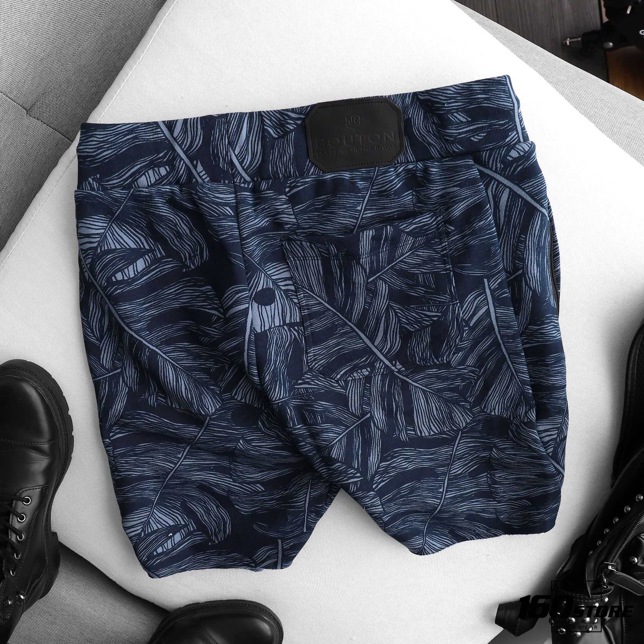 Quần short thun BOUTON w leather details