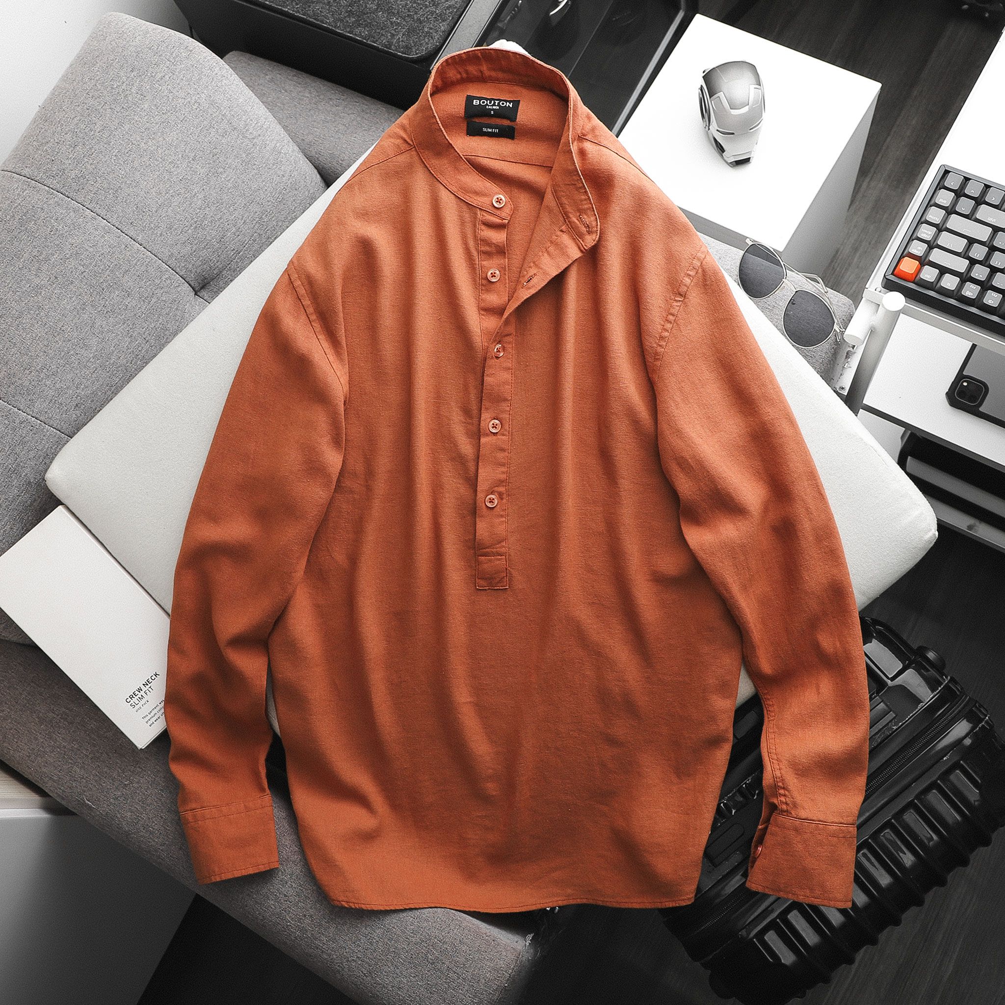 Áo sơmi linen BOUTON cổ trụ
