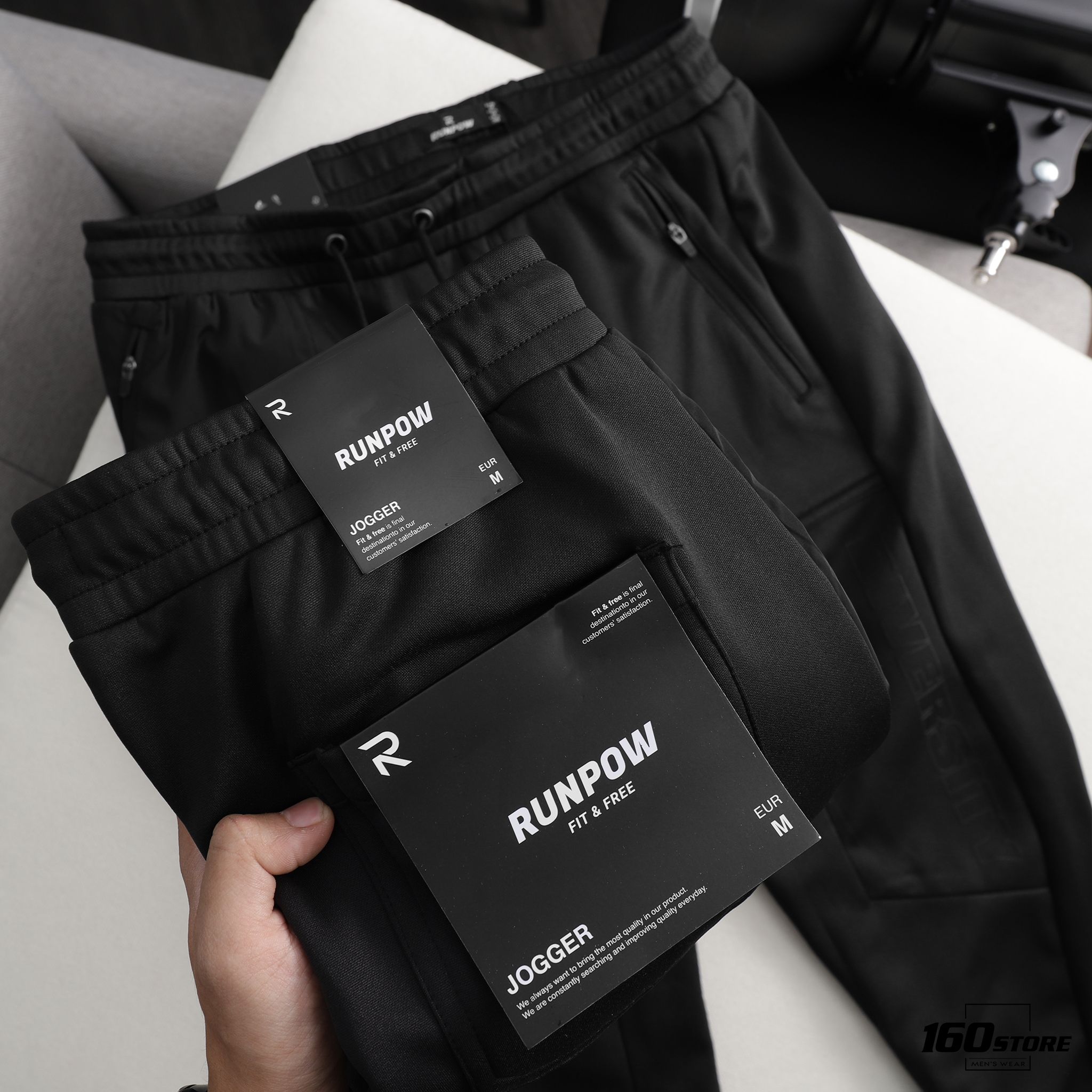 Quần jogger RUNPOW box bag