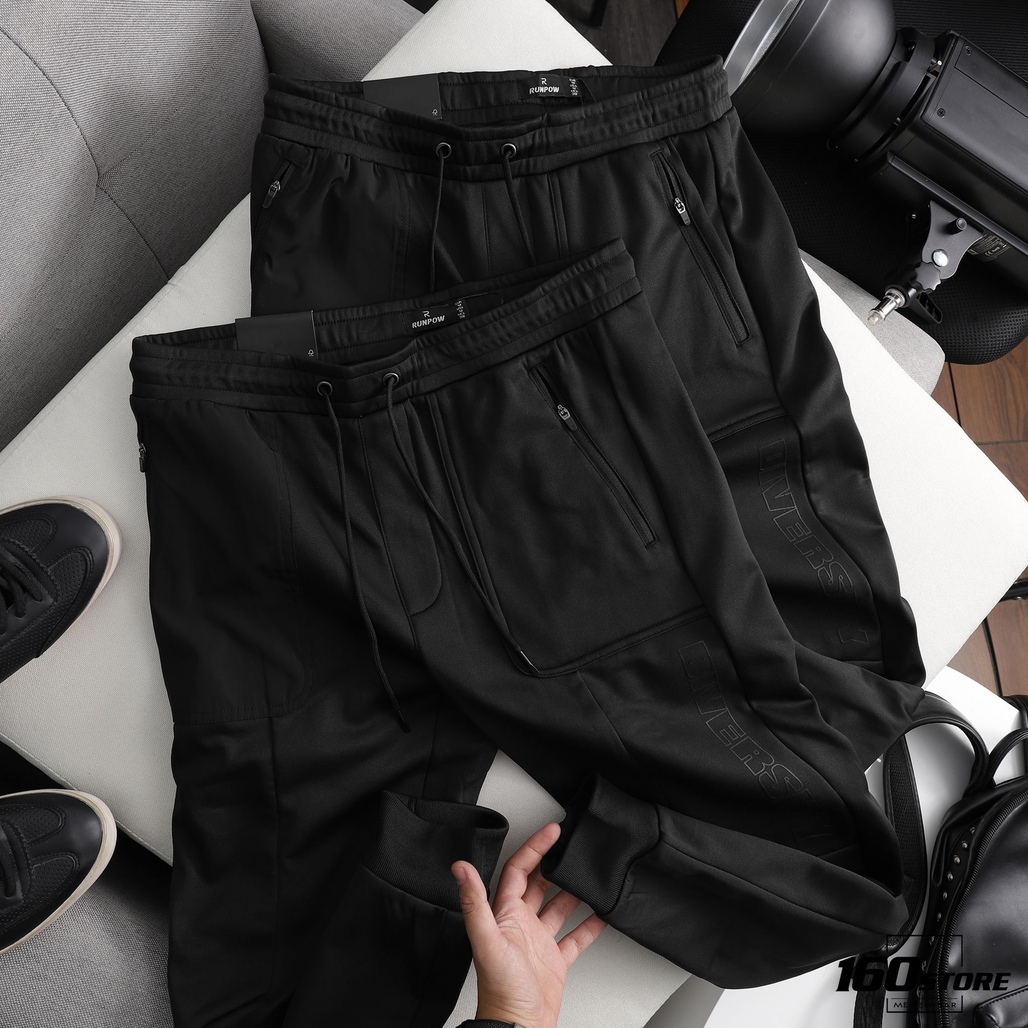 Quần jogger RUNPOW box bag