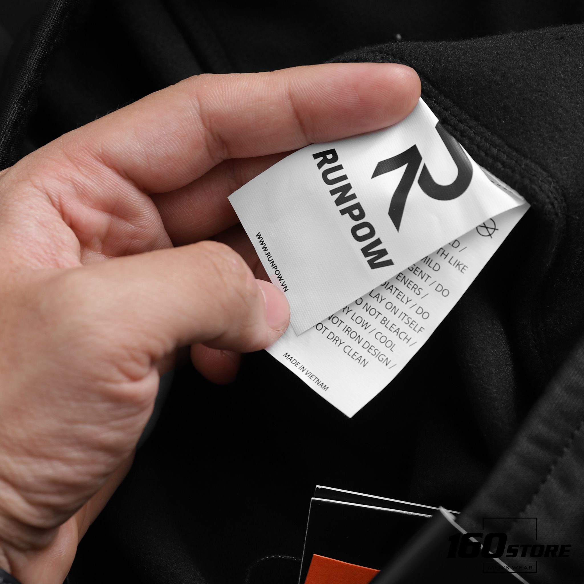 Quần jogger RUNPOW box bag
