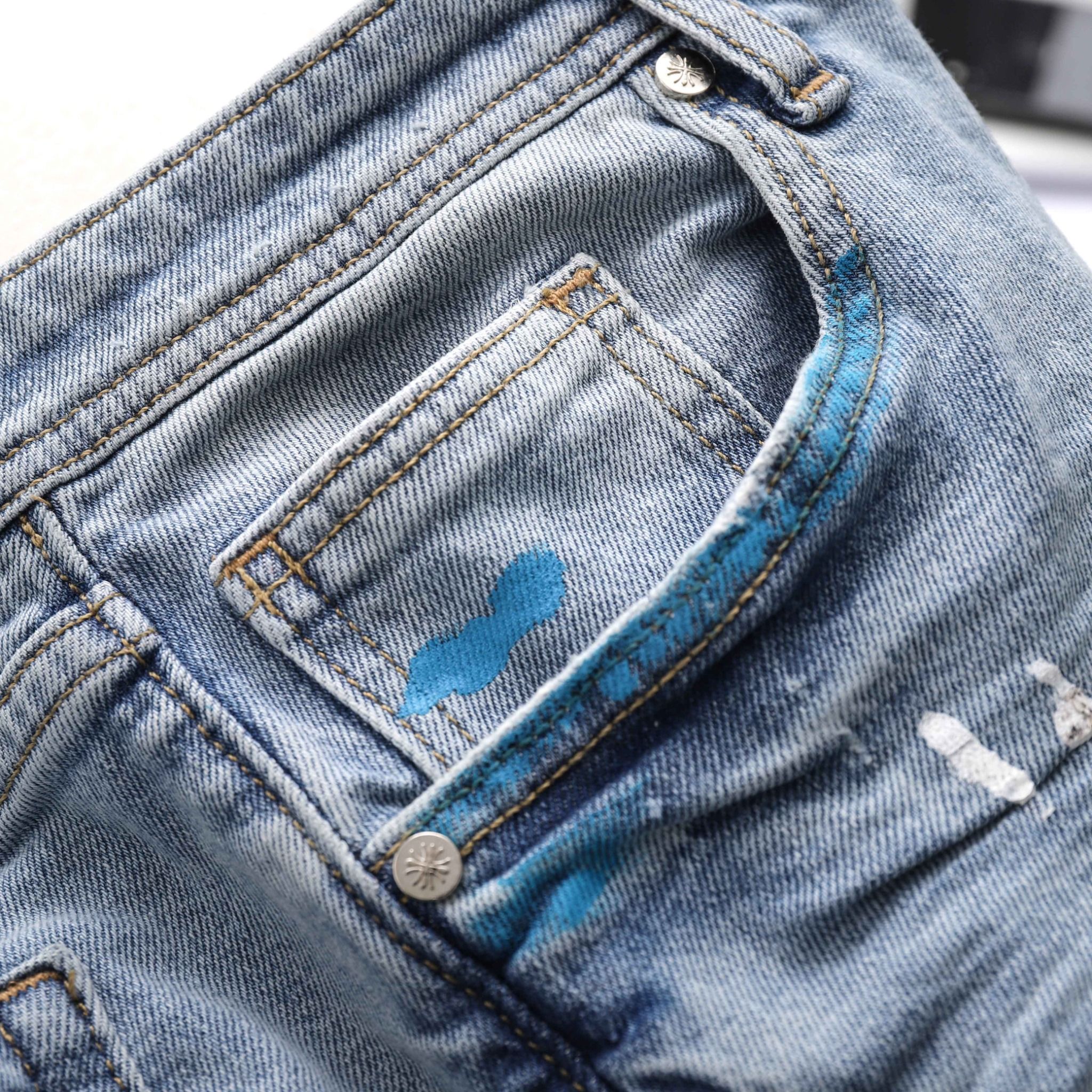 Quần Short Jeans BOUTON Vẩy Sơn
