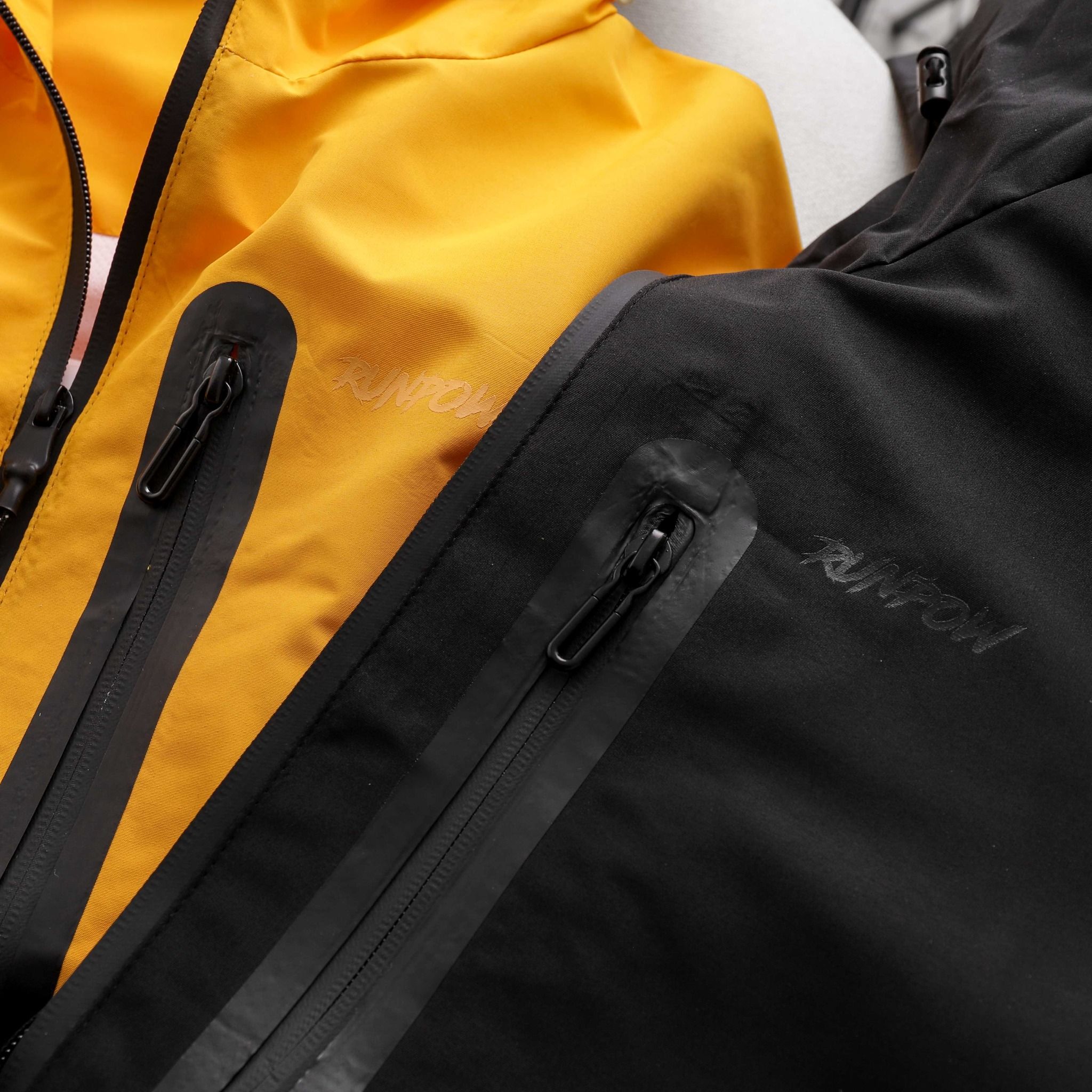 Áo Khoác RUNPOW Windbreaker