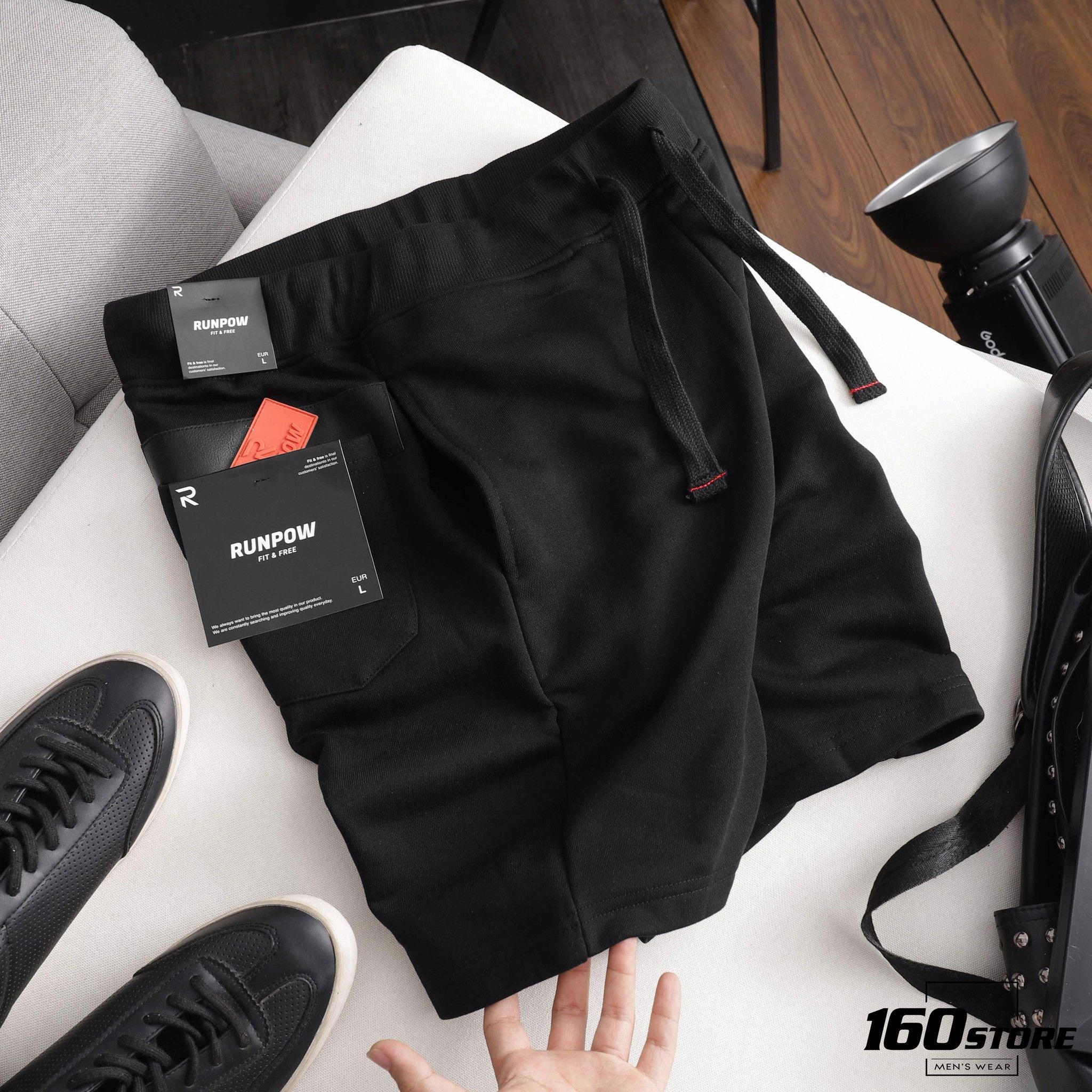 Quần short RUNPOW pique w details
