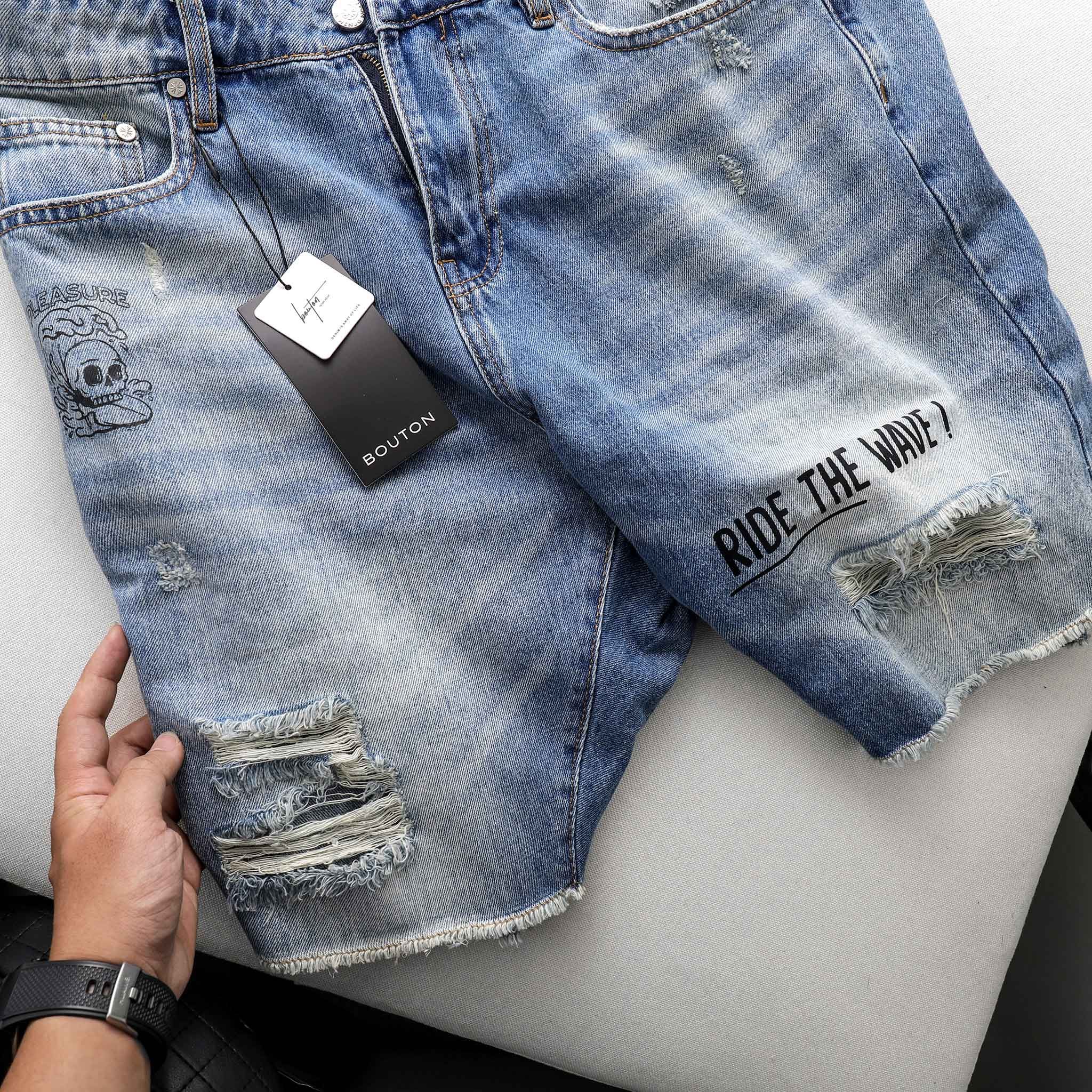 Quần Short Jeans BOUTON Skull Print