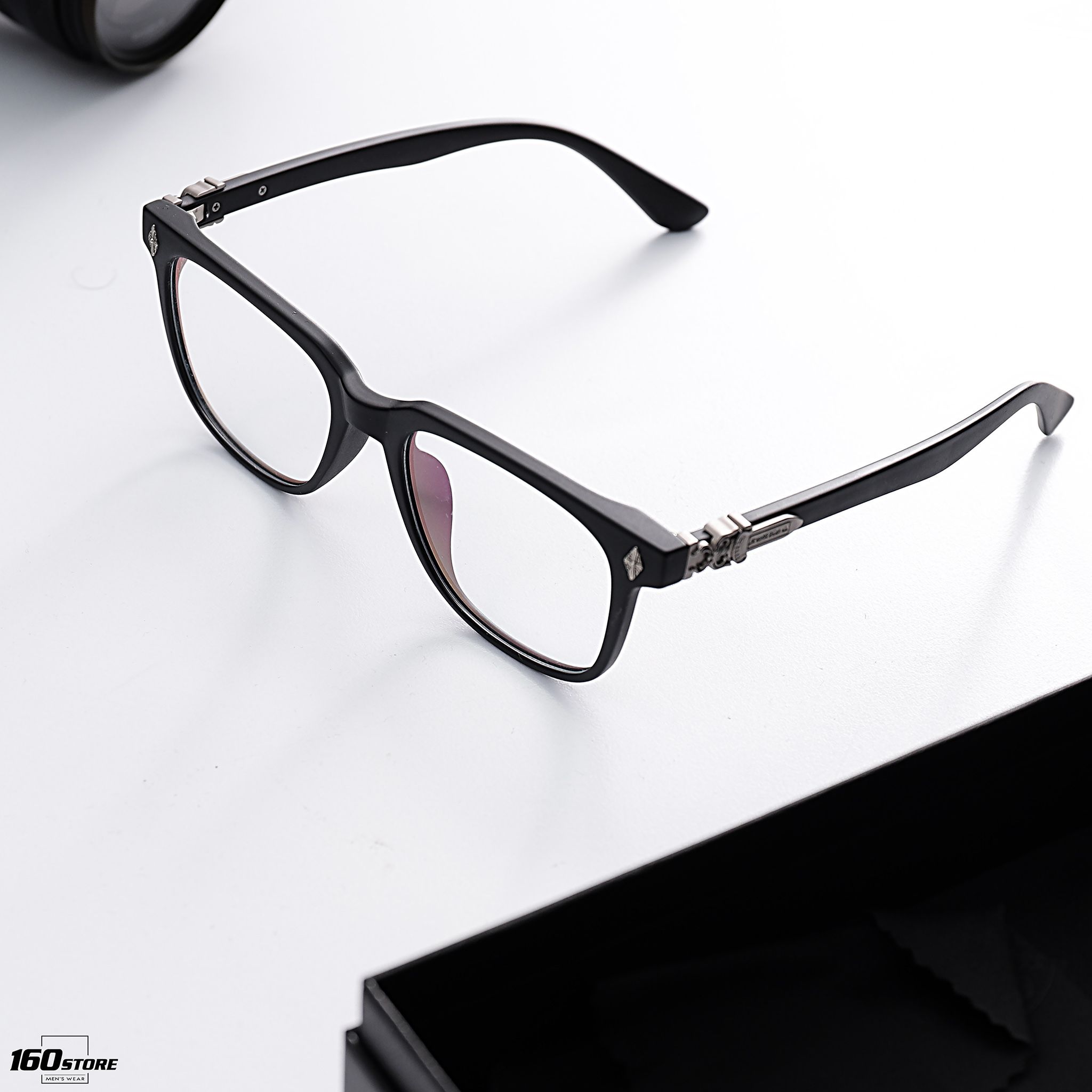 Mắt kính C.Hearts ss20