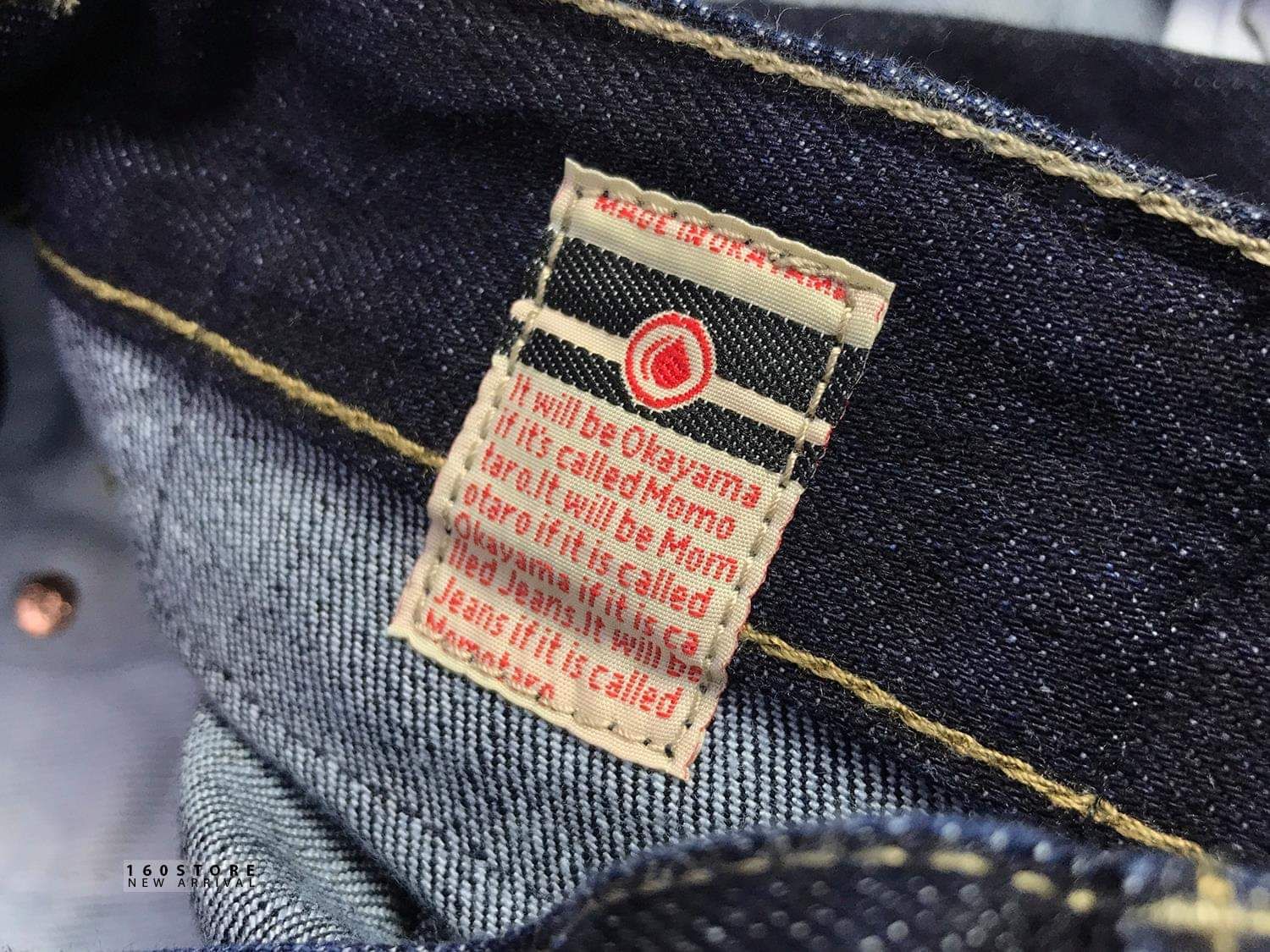 M0M0TAR0 Straight Fit Jeans
