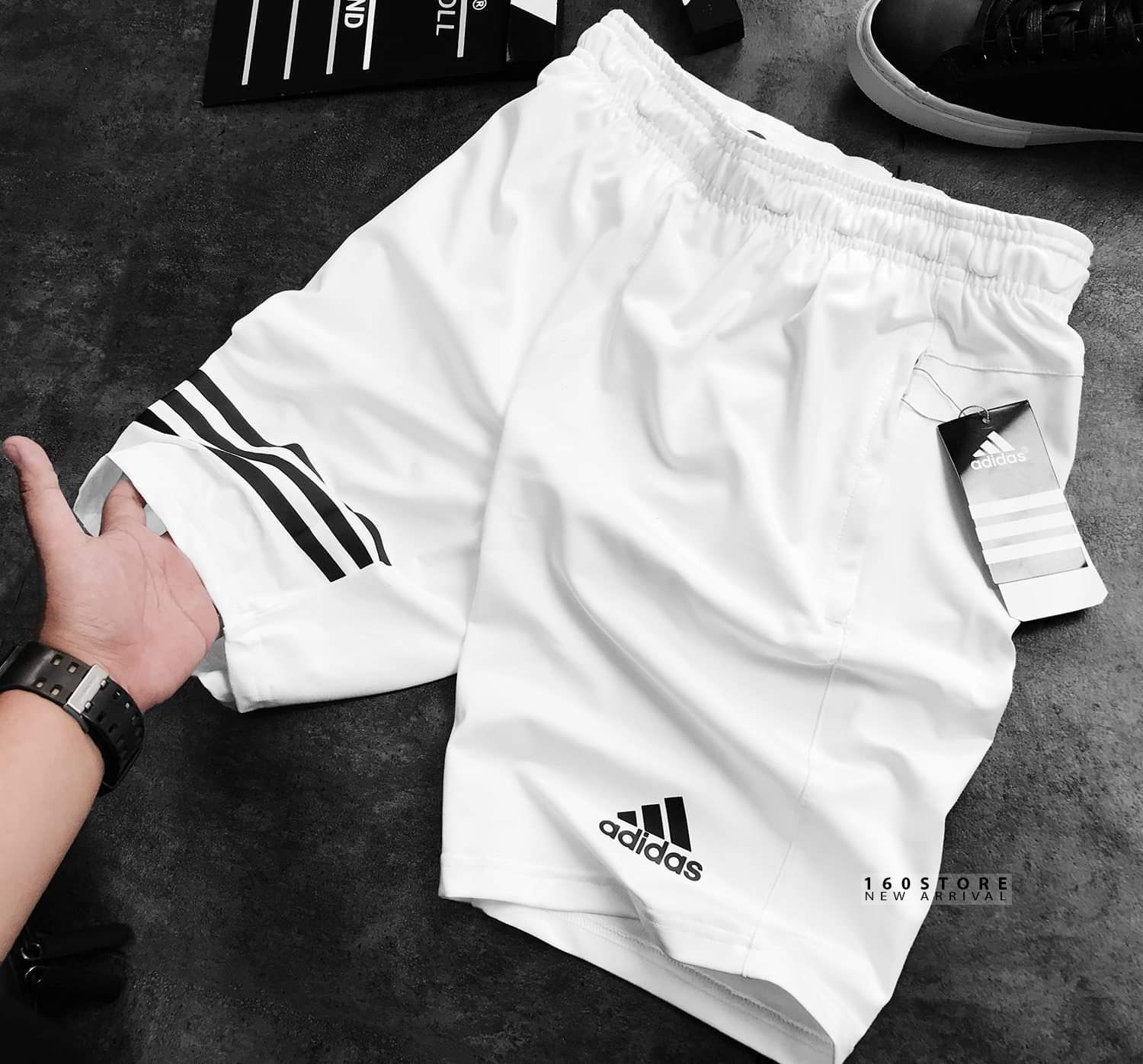 DAS 3 Stripes Shorts